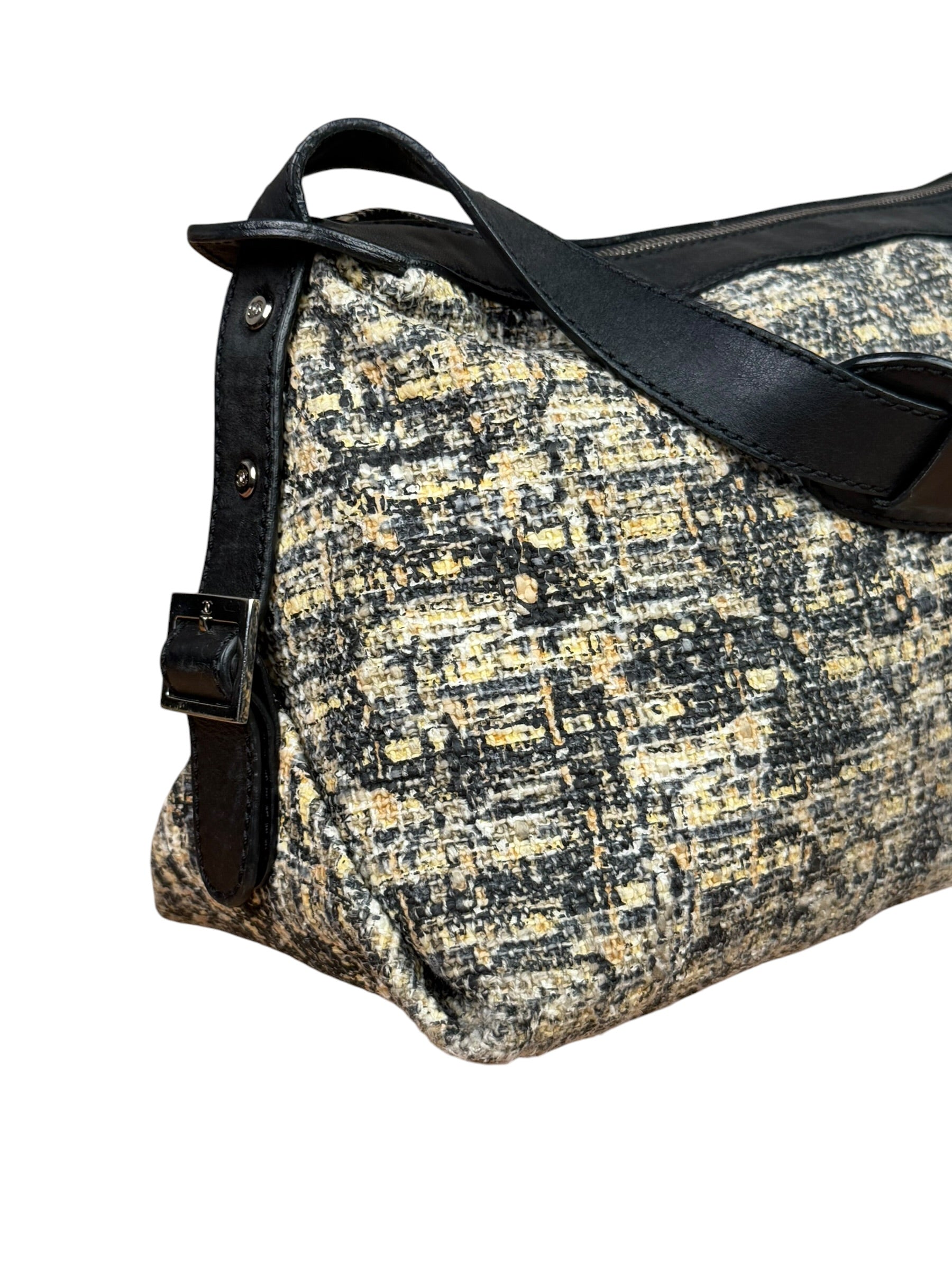 Chanel Black/Beige Tweed Clover Hobo Shoulder Bag '05-'06