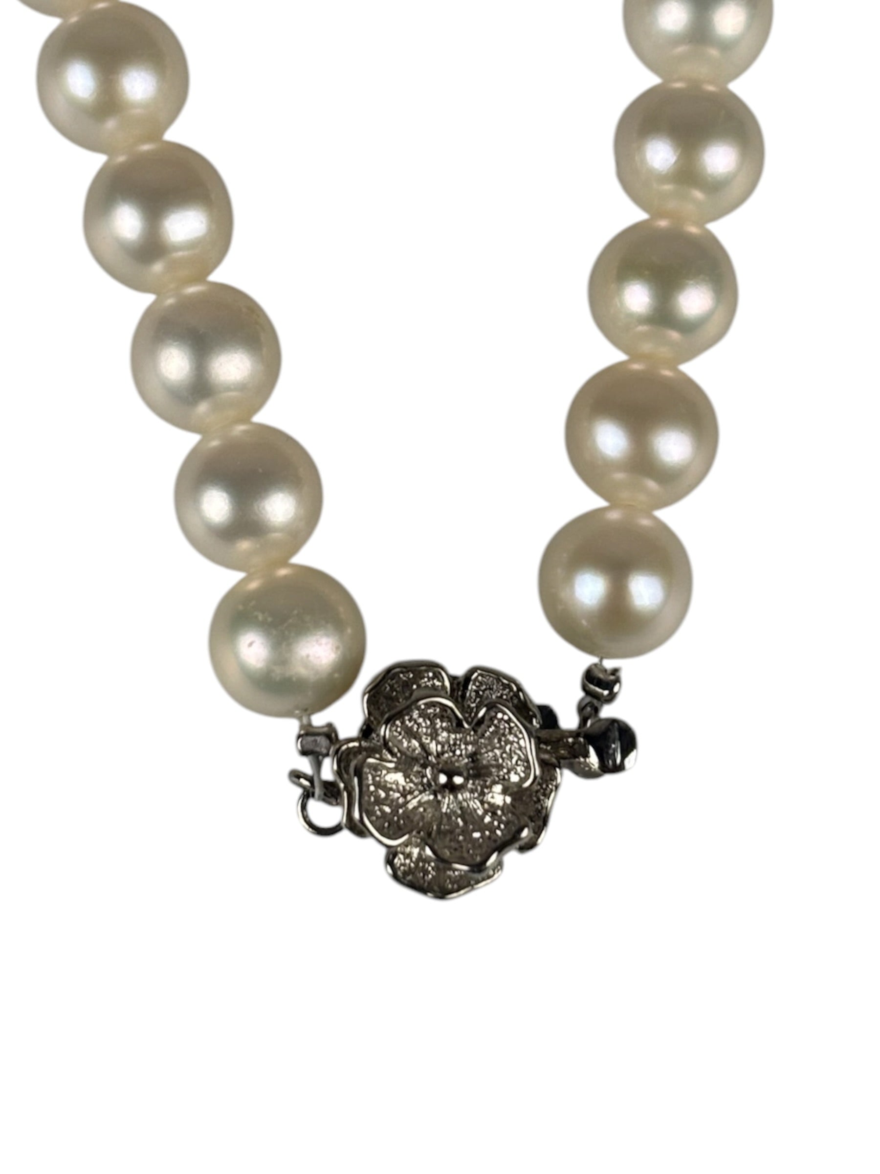 Vintage Freshwater Pearl Necklace