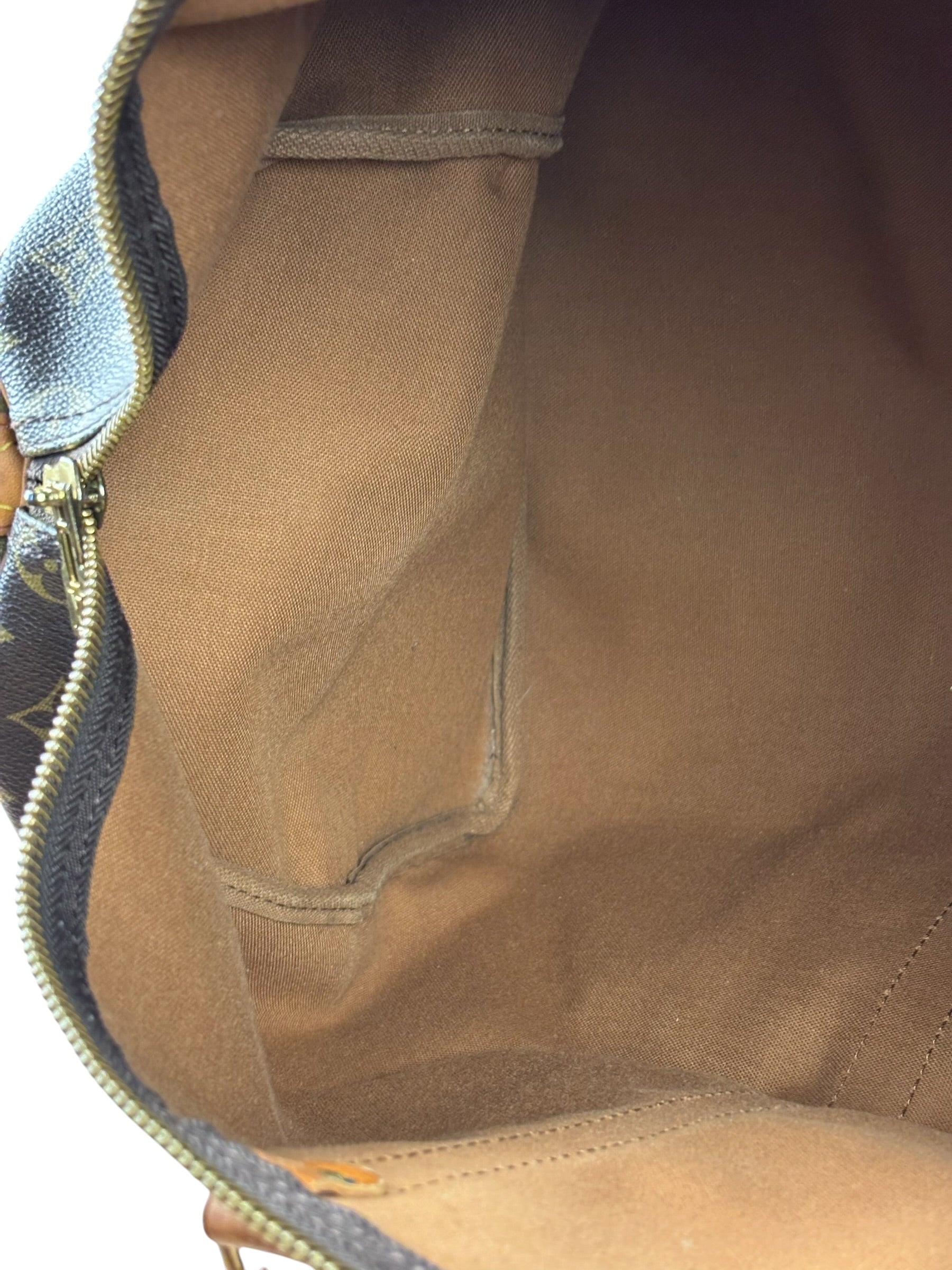 Louis Vuitton Monogram Keepall 50