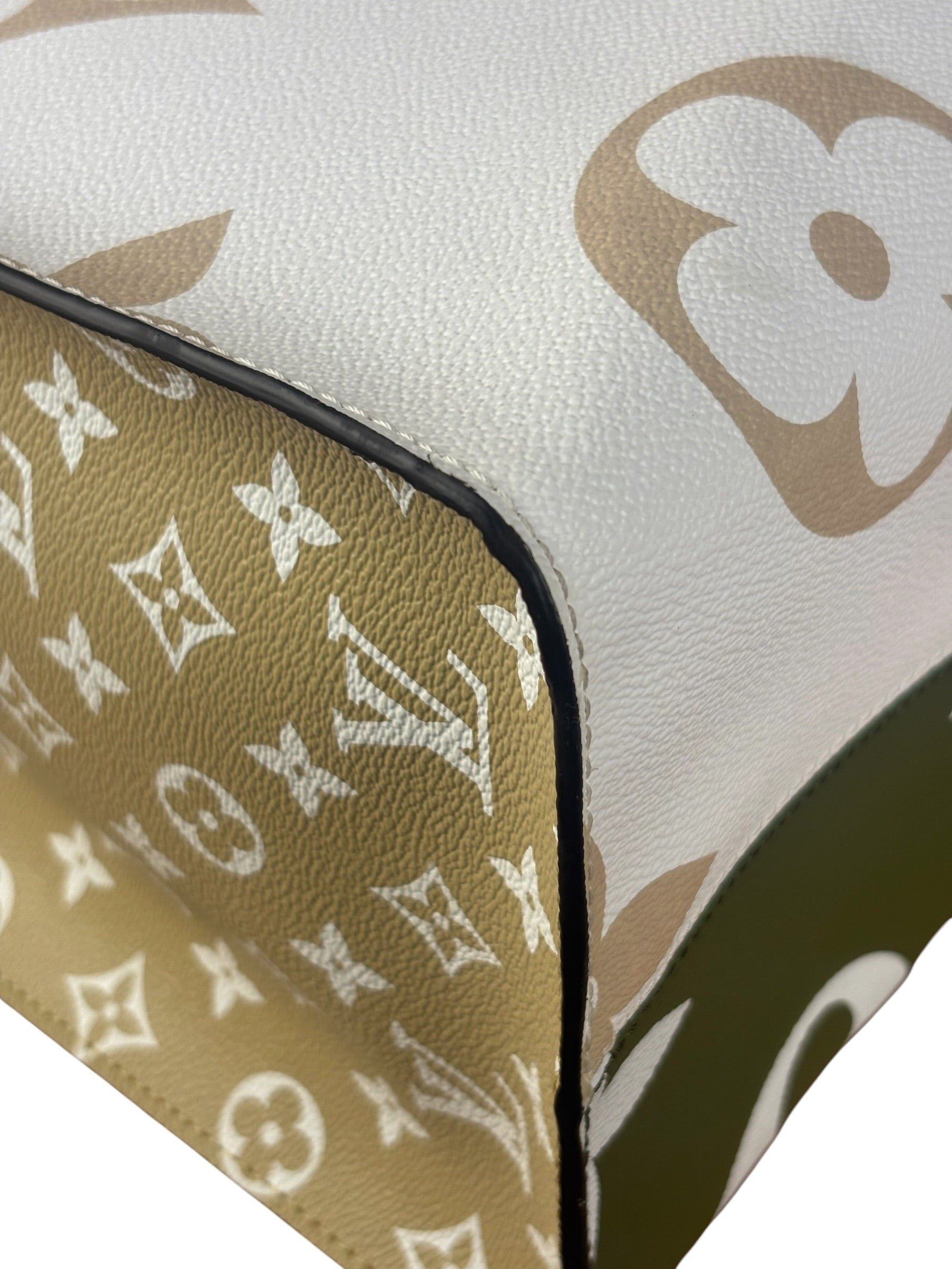 Louis Vuitton Khaki/Green OnTheGo GM Tote