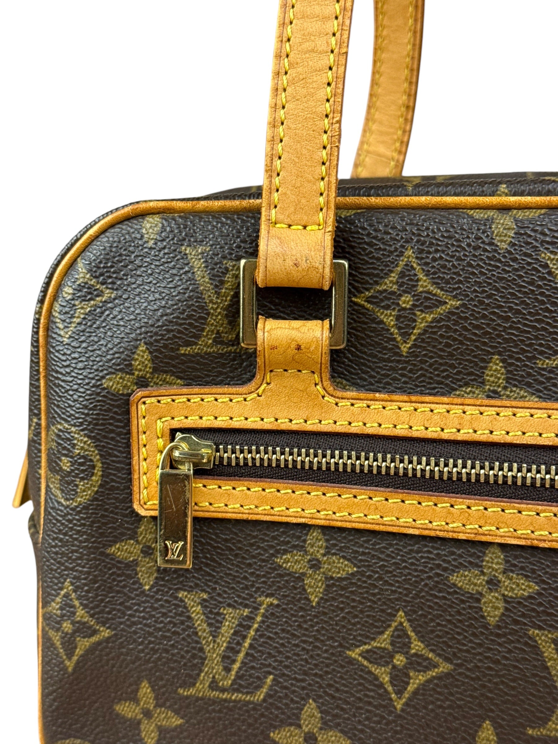 Louis Vuitton Vintage Monogram Cite Shoulder Bag MM