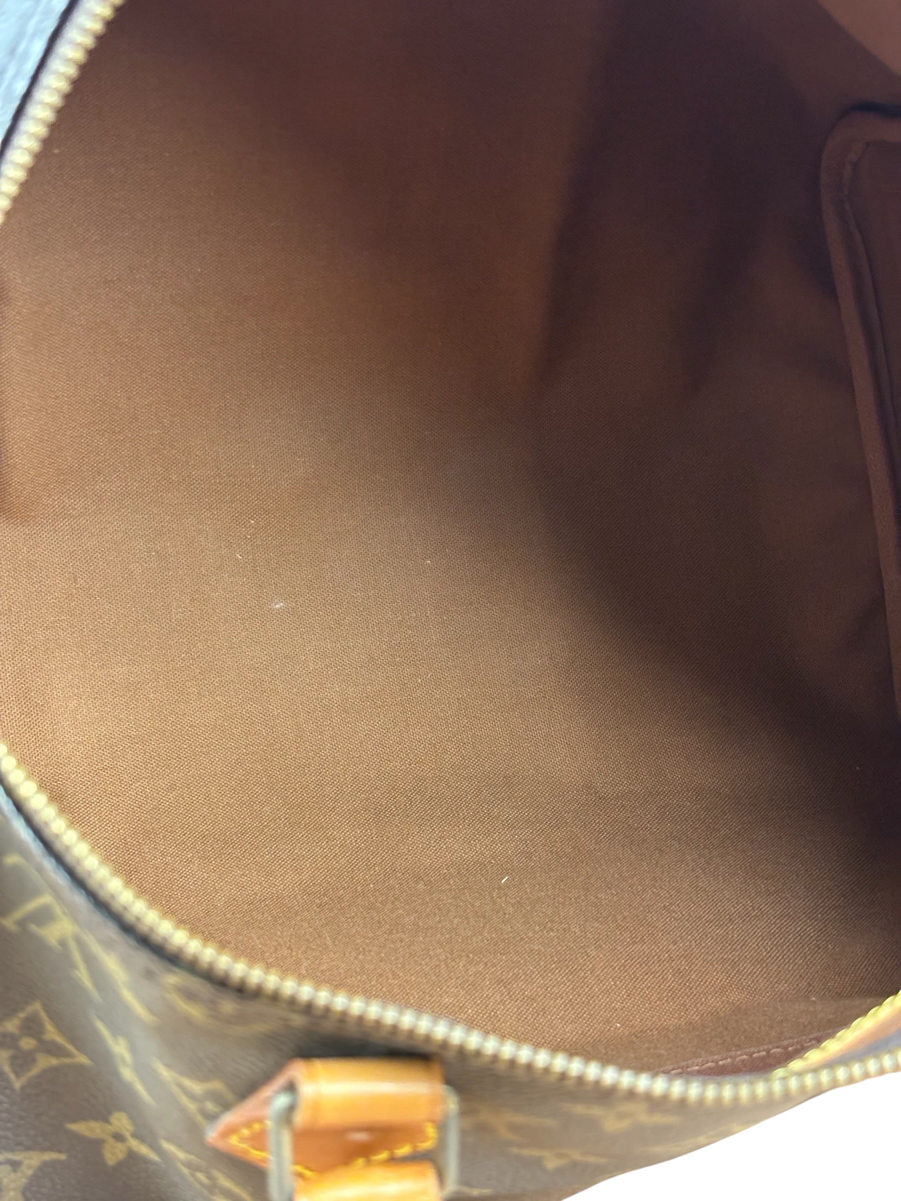 Louis Vuitton Monogram Speedy 35