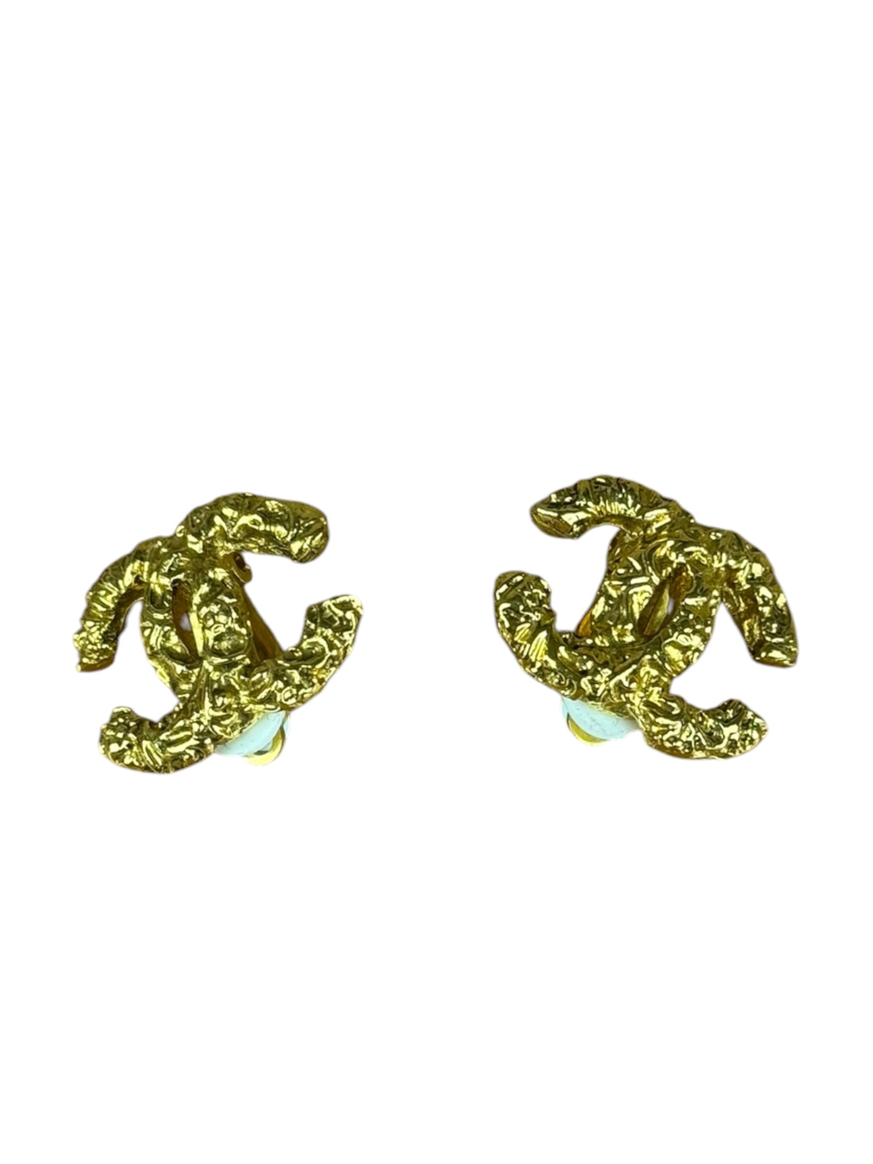 Chanel CC Logo Gold Clip-On Earrings