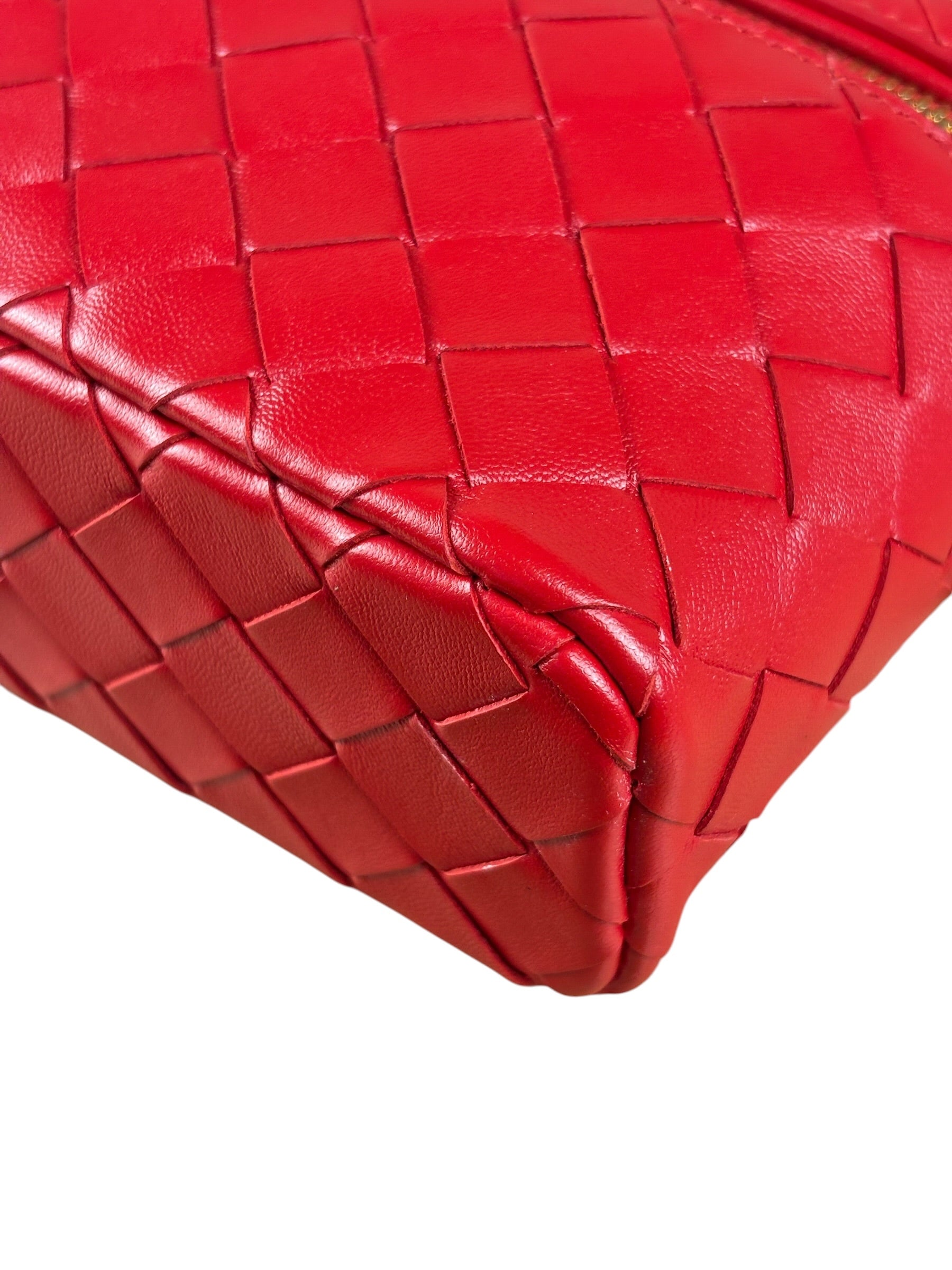 Bottega Veneta Red Intrecciato Leather Crossbody Bag