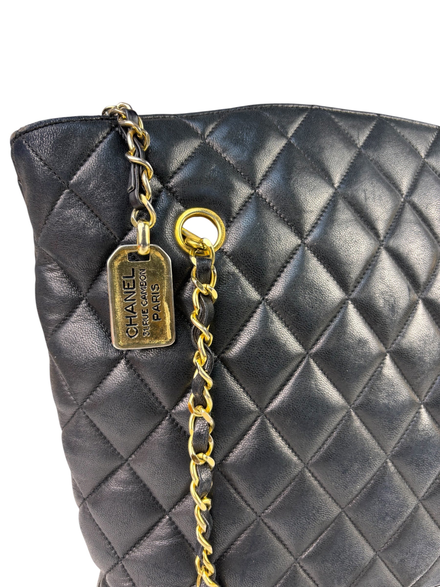 Chanel Vintage Black Quilted Lambskin Chain Shoulder Bag 1989