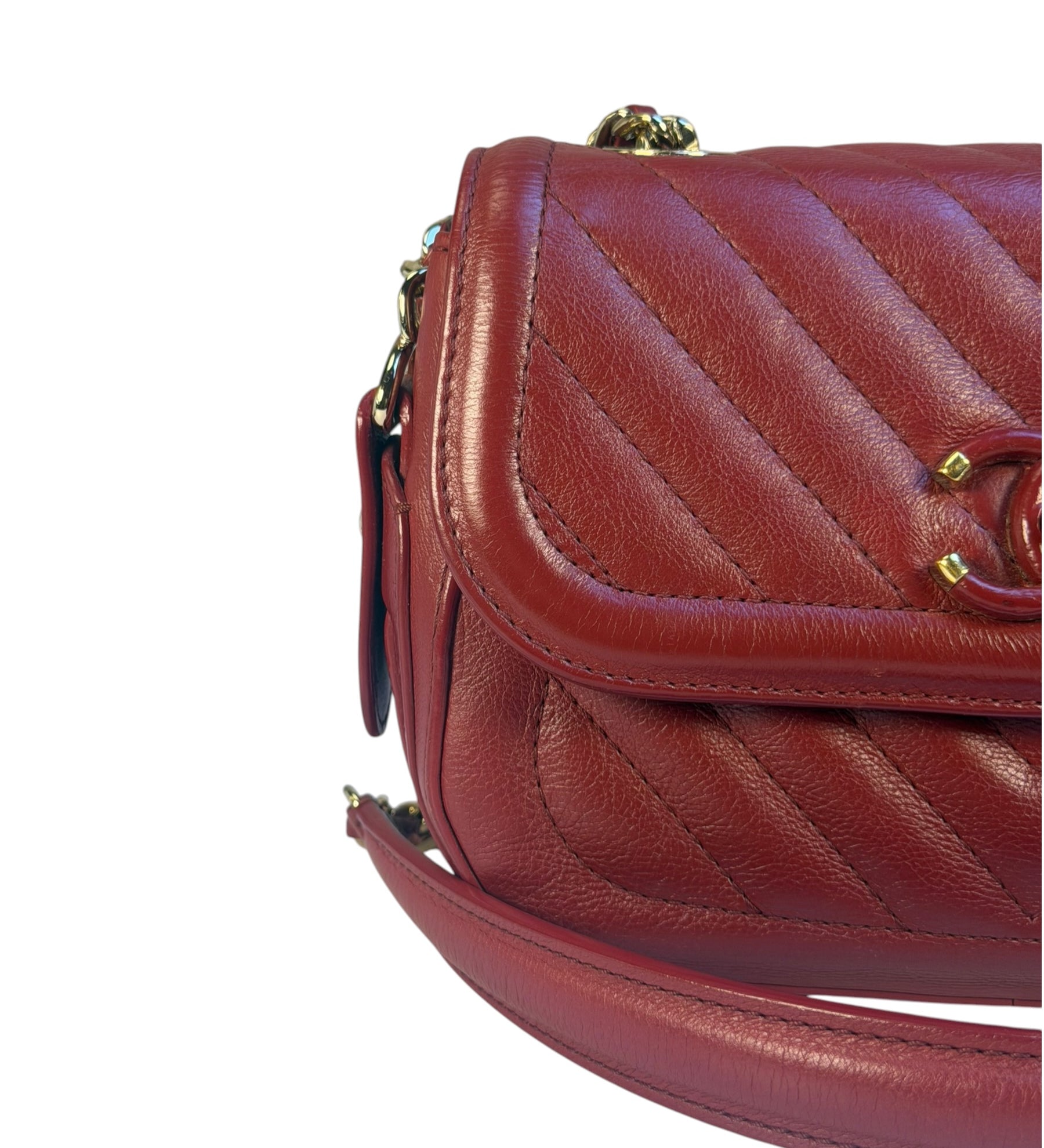 Chanel Burgundy Chevron-Quilted Leather Flap Crossbody 2018