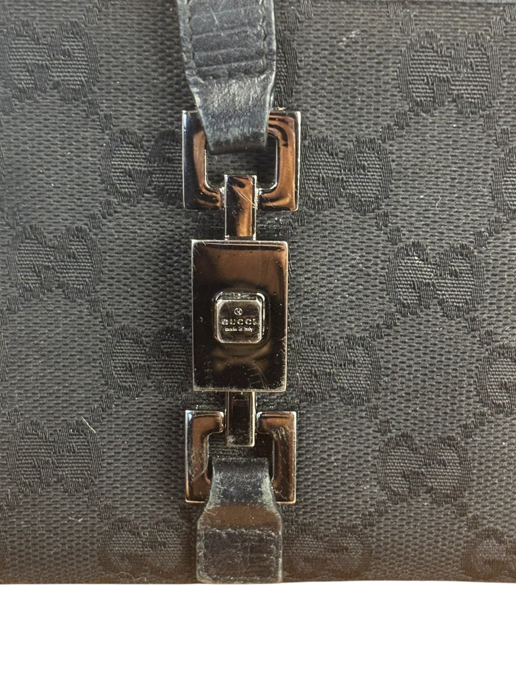 Gucci Vintage Black GG Jackie Buckle Compact Wallet