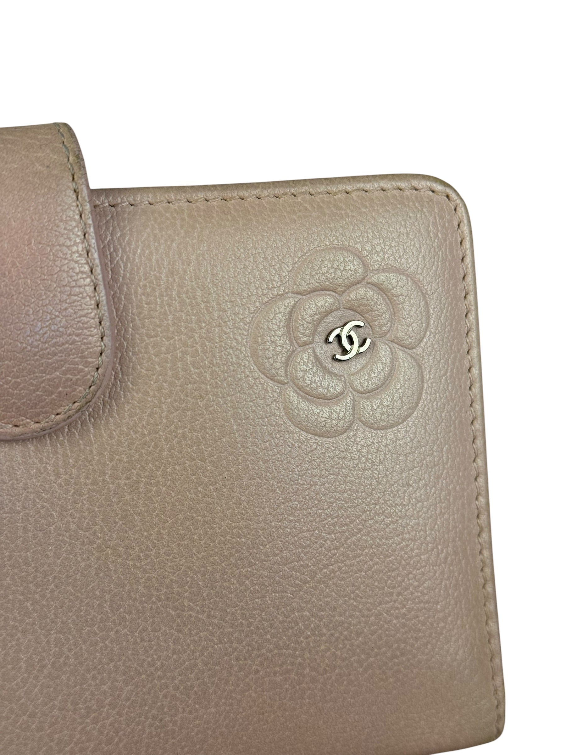 Chanel Light Pink Flower CC Snap Wallet 2011