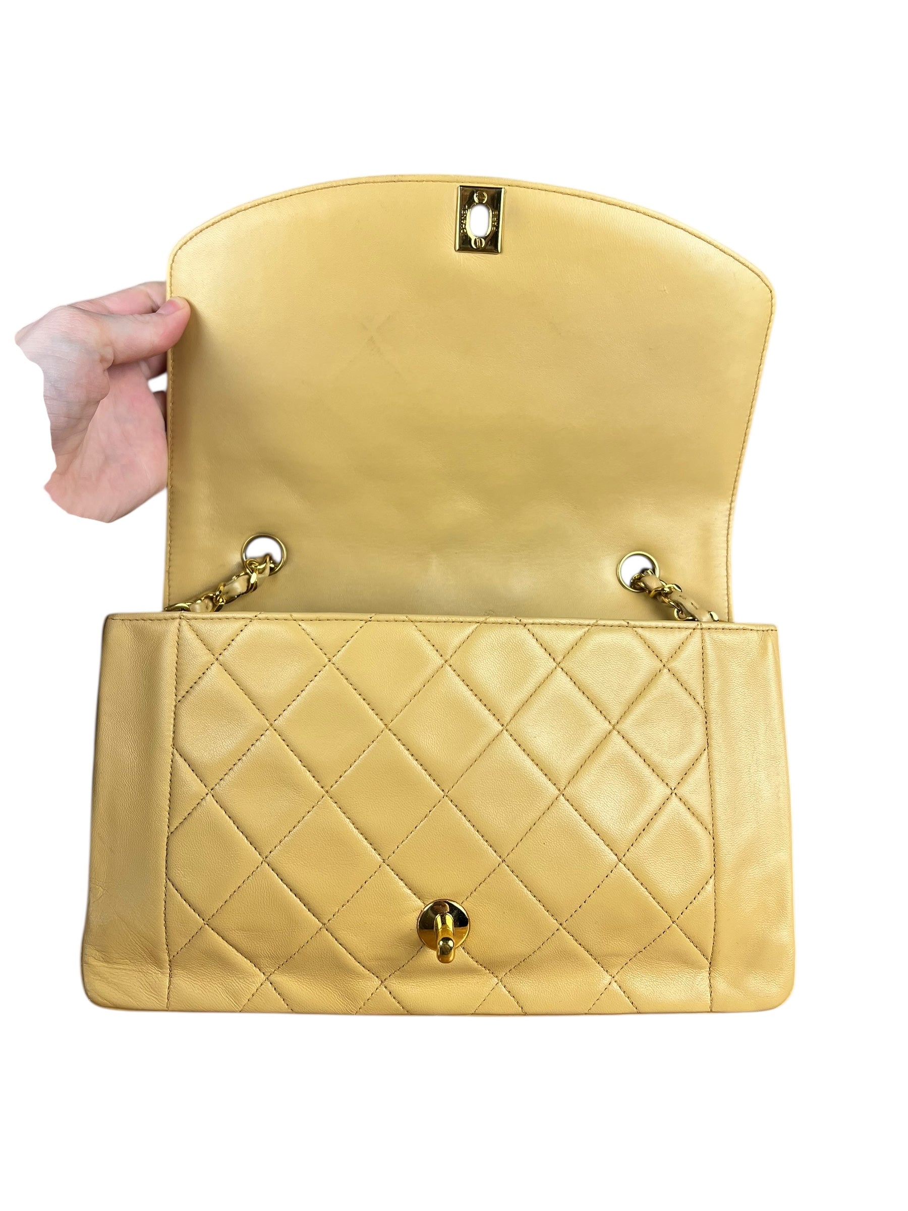 Chanel Beige CC Leather Diana Flap Bag '92