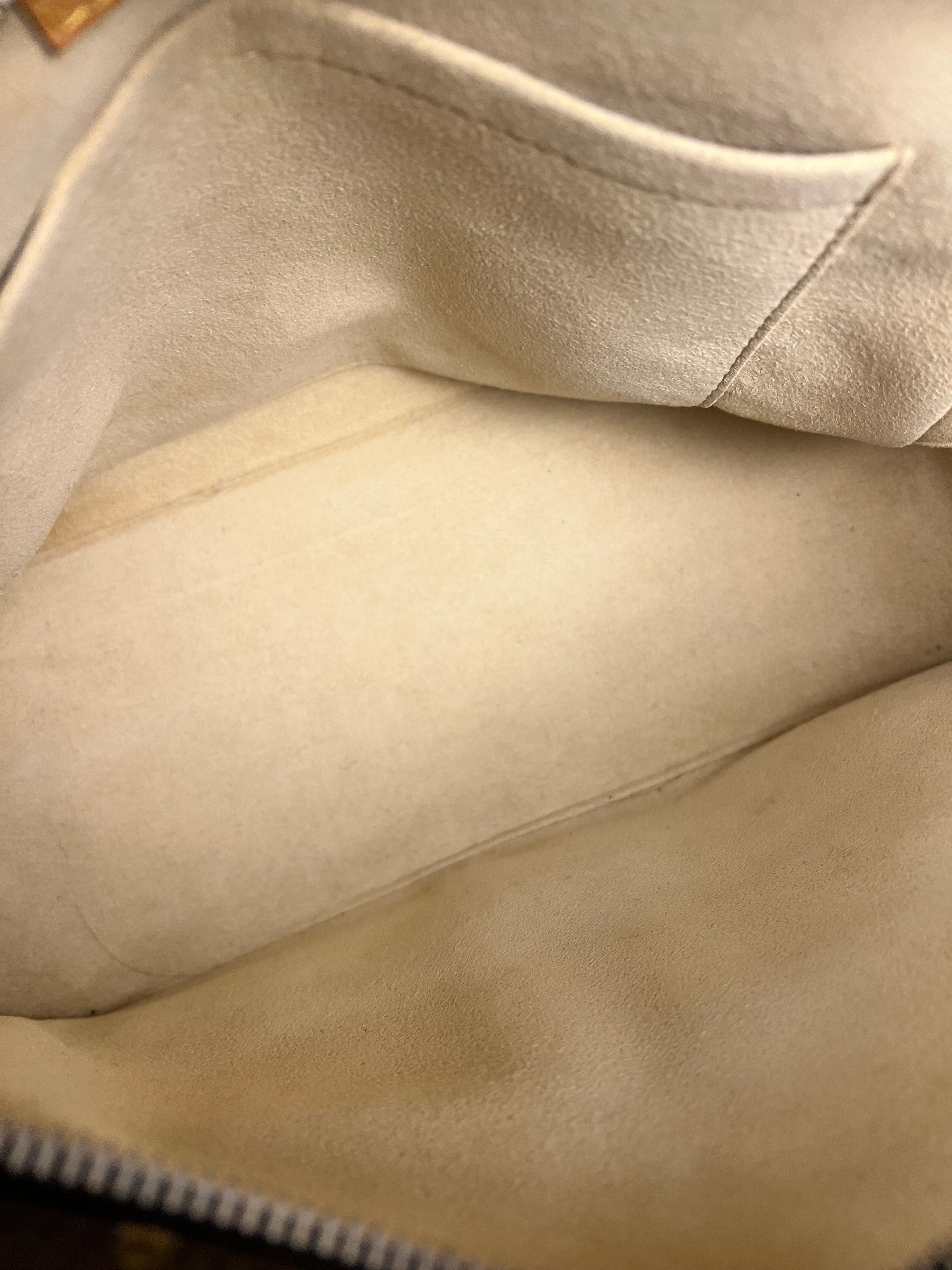 Louis Vuitton Monogram Manhatten Handbag PM