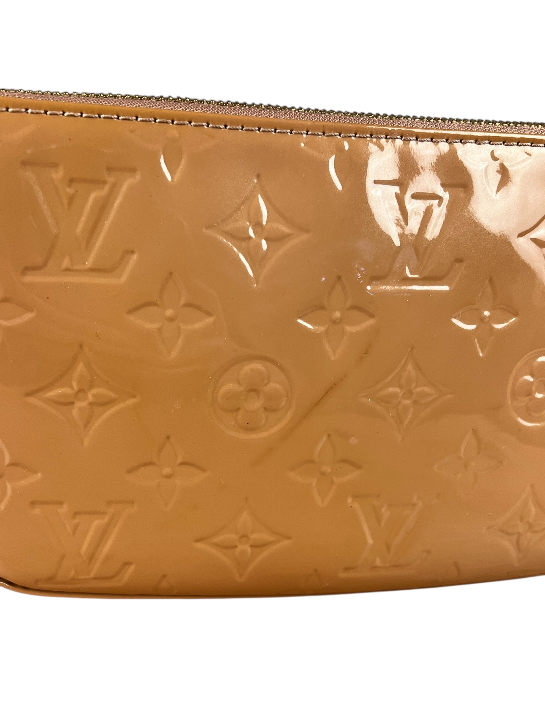 Louis Vuitton Monogram Vernis Pochette Beige