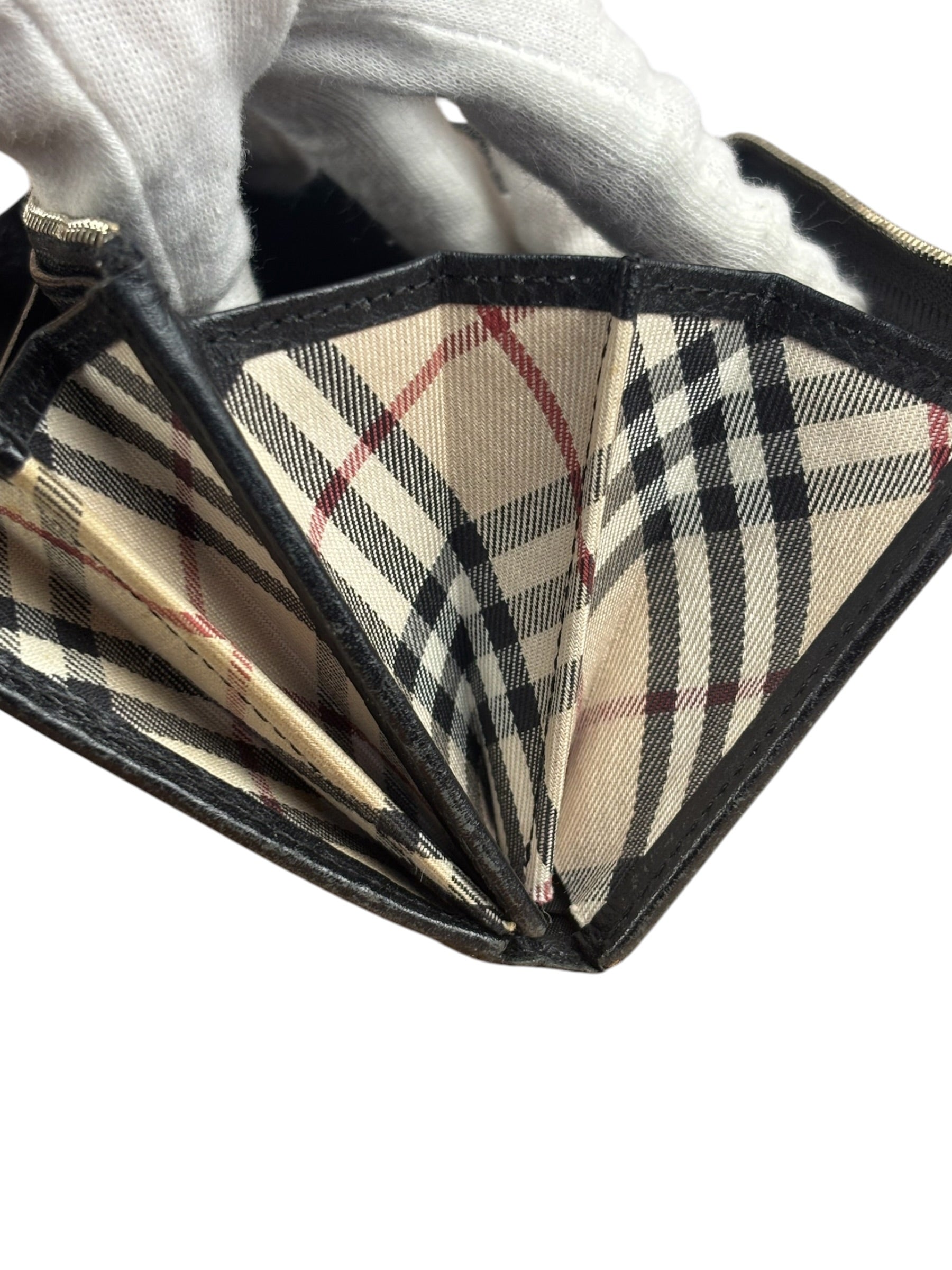 Burberry Black Leather Pebbled Folding Coin/Card Holder
