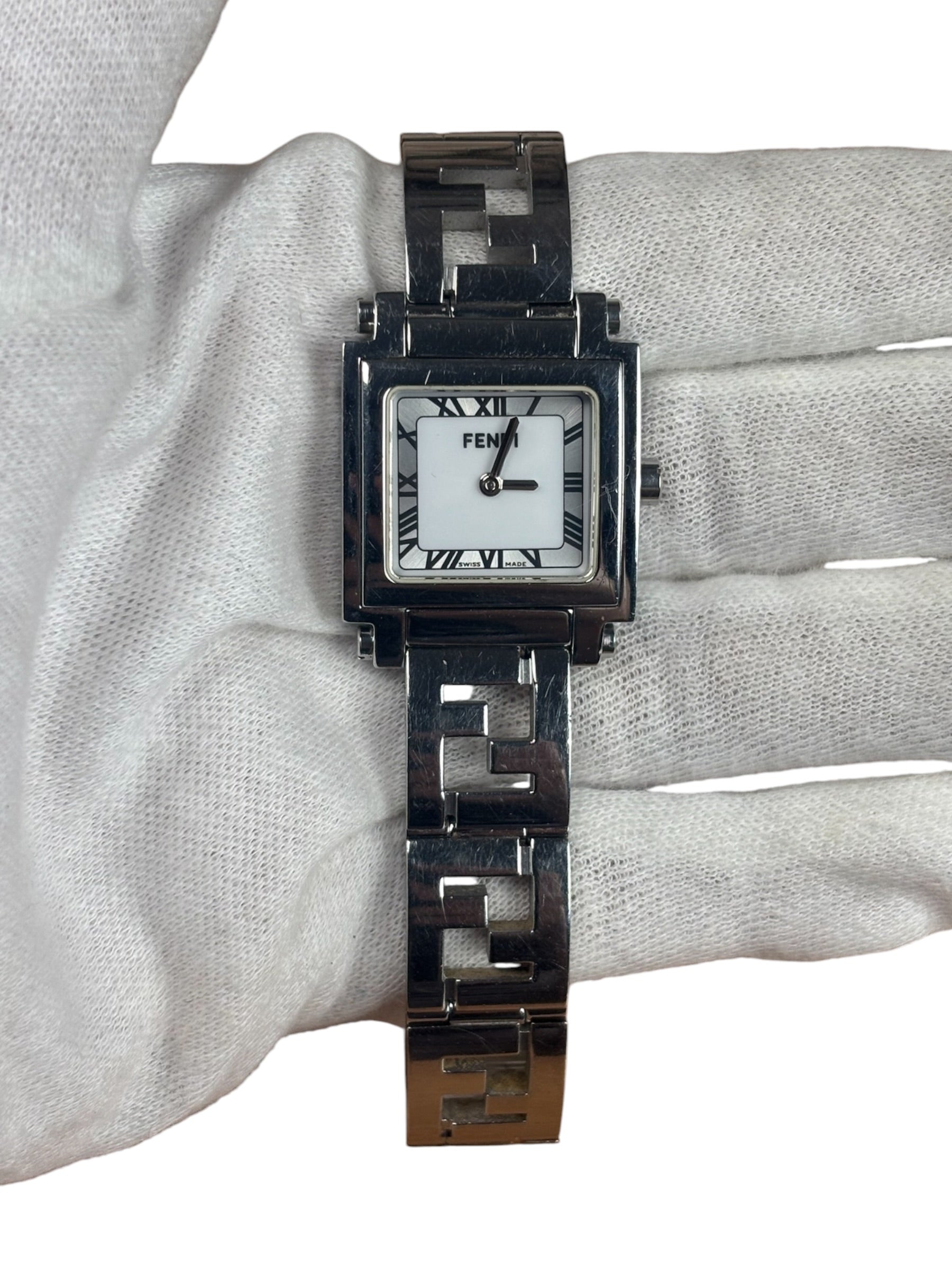 Fendi 6000L Mother Of Pearl Roman Numeral Dial