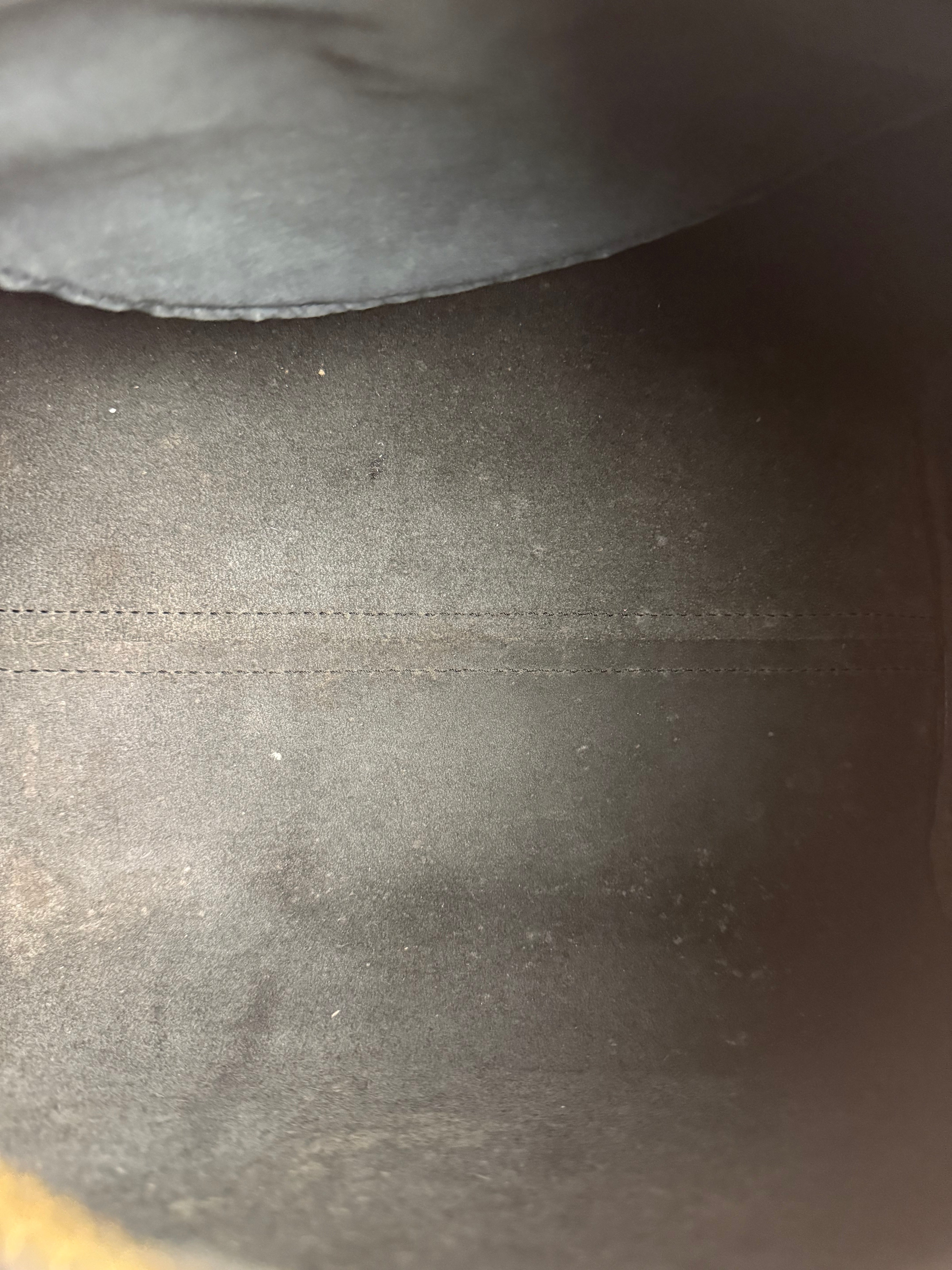 Louis Vuitton Epi Leather Speedy 30