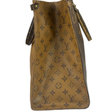 Louis Vuitton Monogram OnTheGo MM