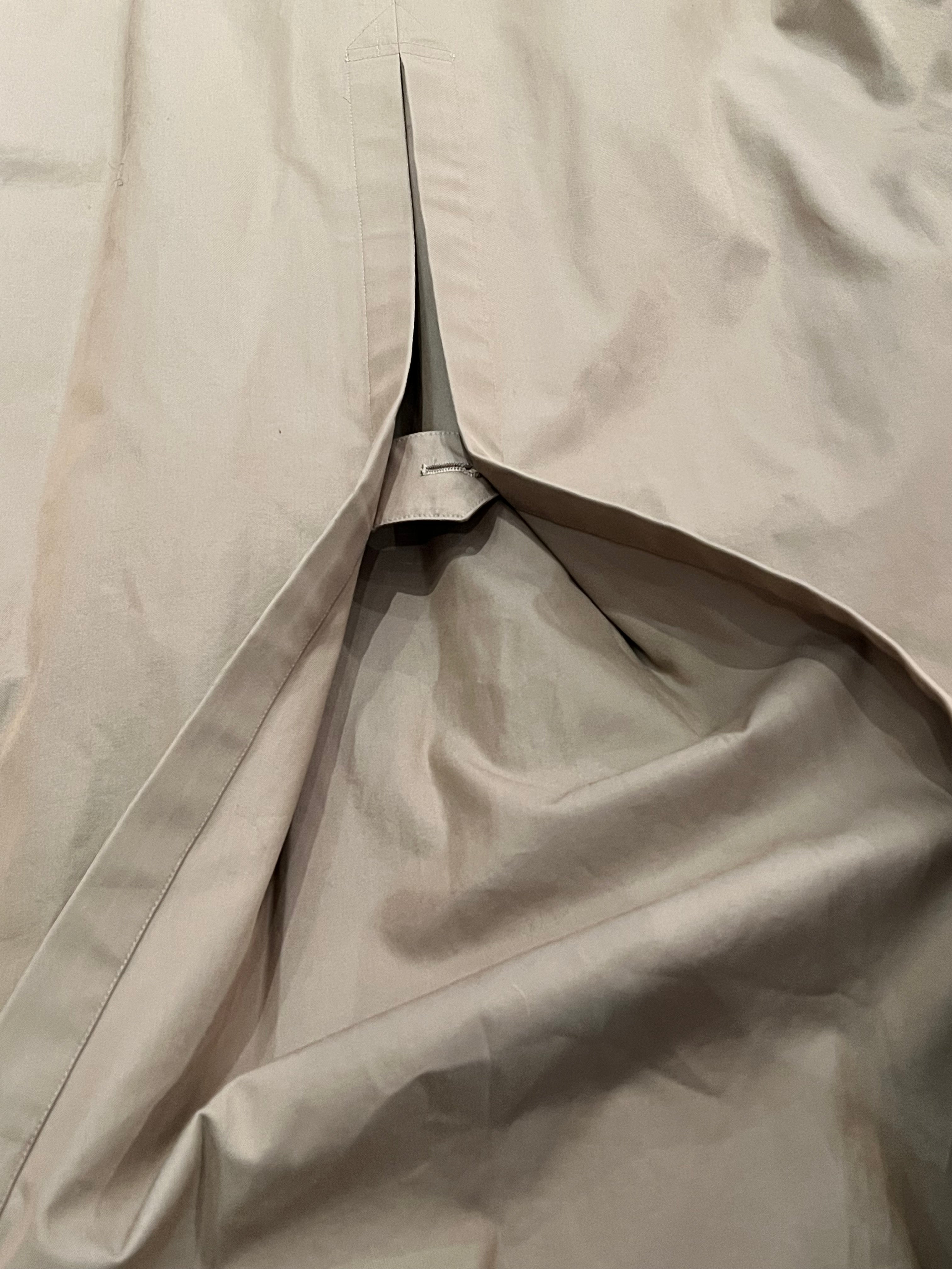 Burberry Long Button-Up Trench Coat