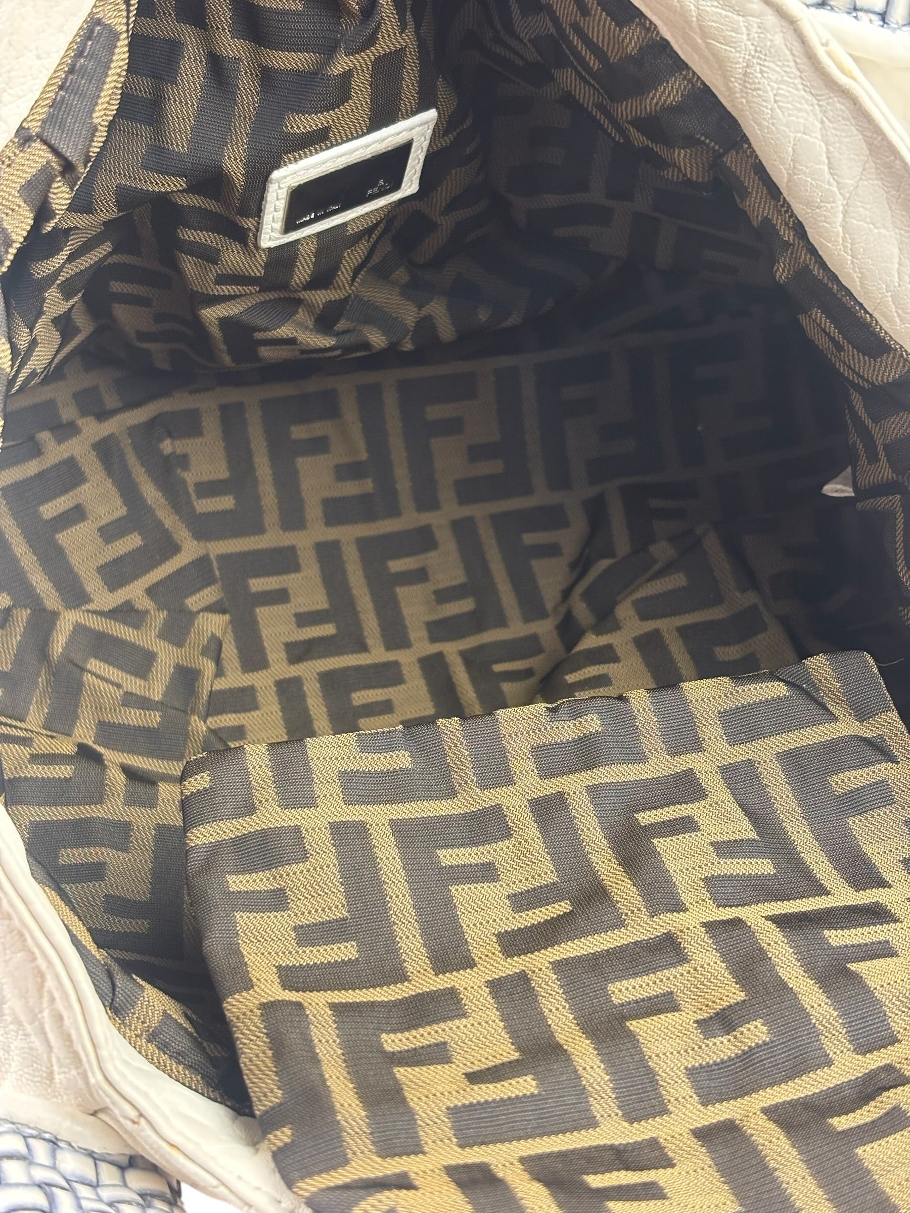 Fendi Vintage White Nappa Leather Spy Shoulder Bag
