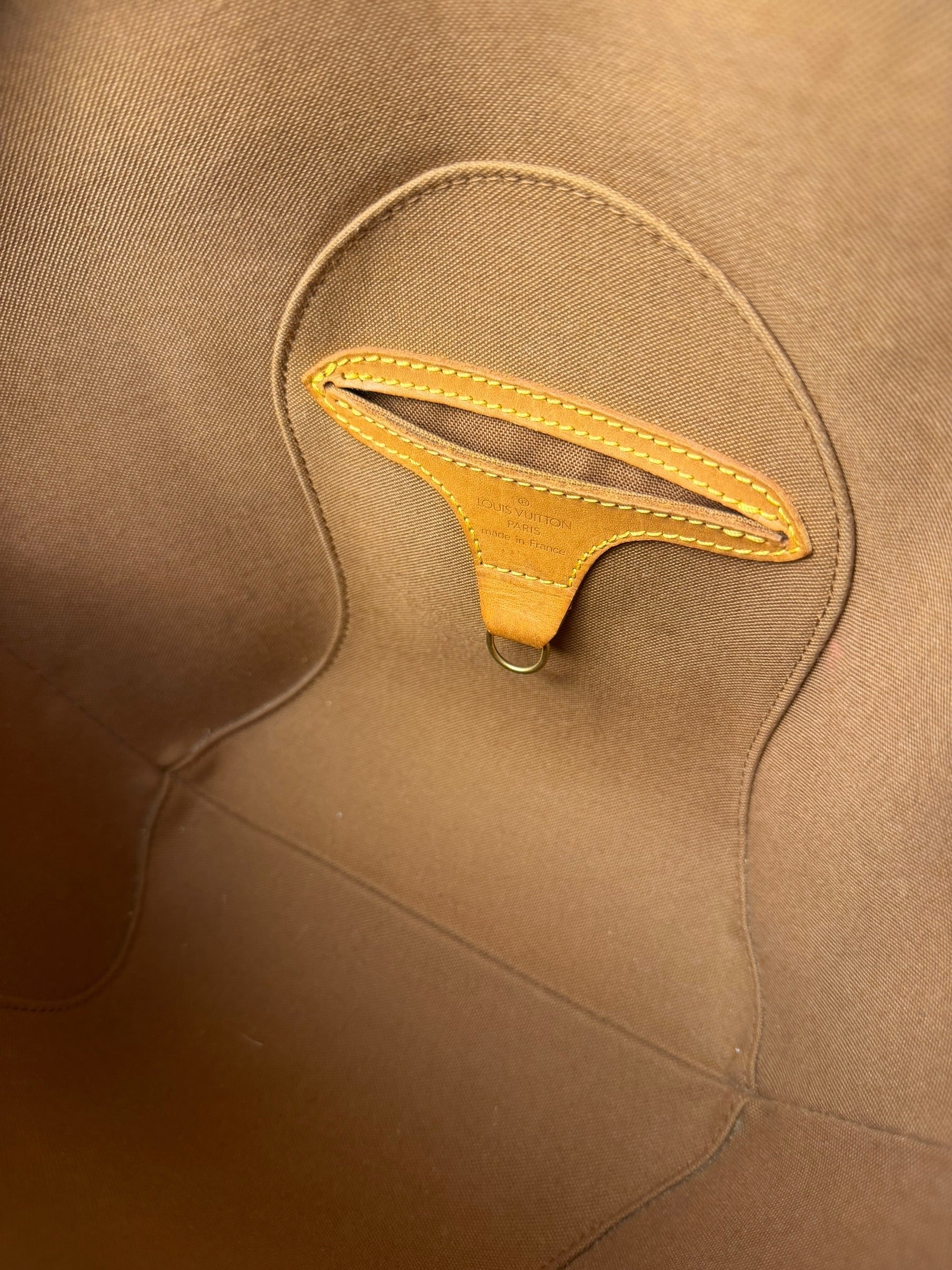 Louis Vuitton Monogram Ellipse PM