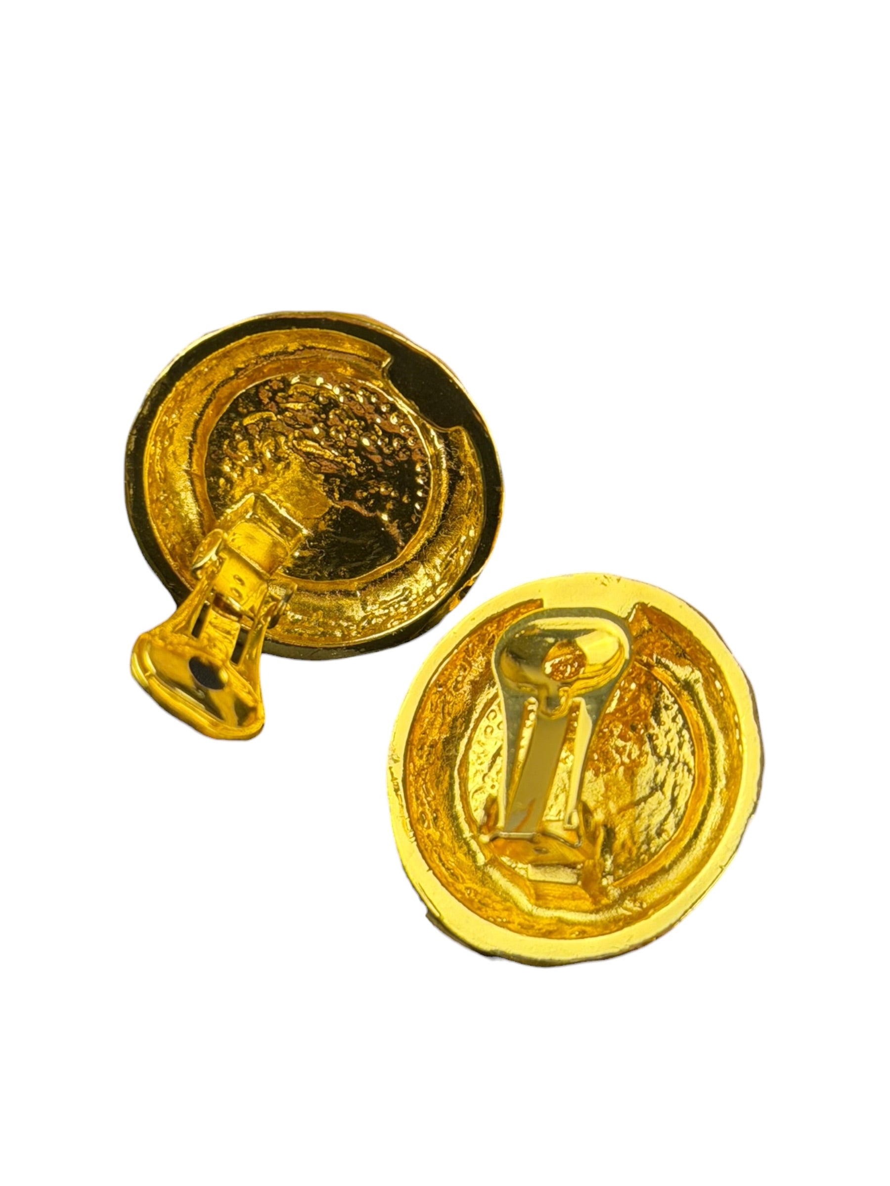 Chanel Vintage Clip On Earrings SR