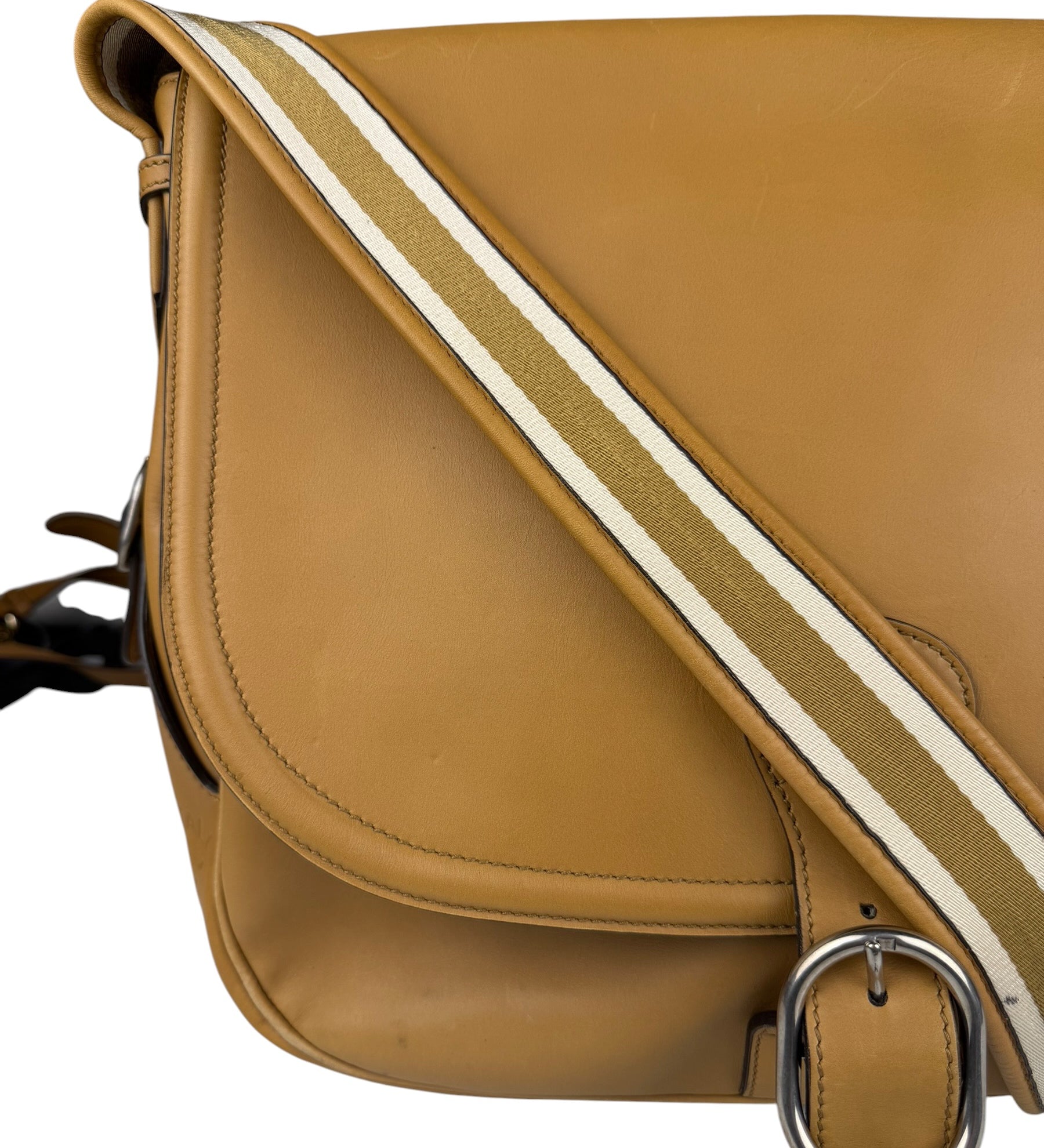 Gucci Vachetta Saddle Shoulder Bag