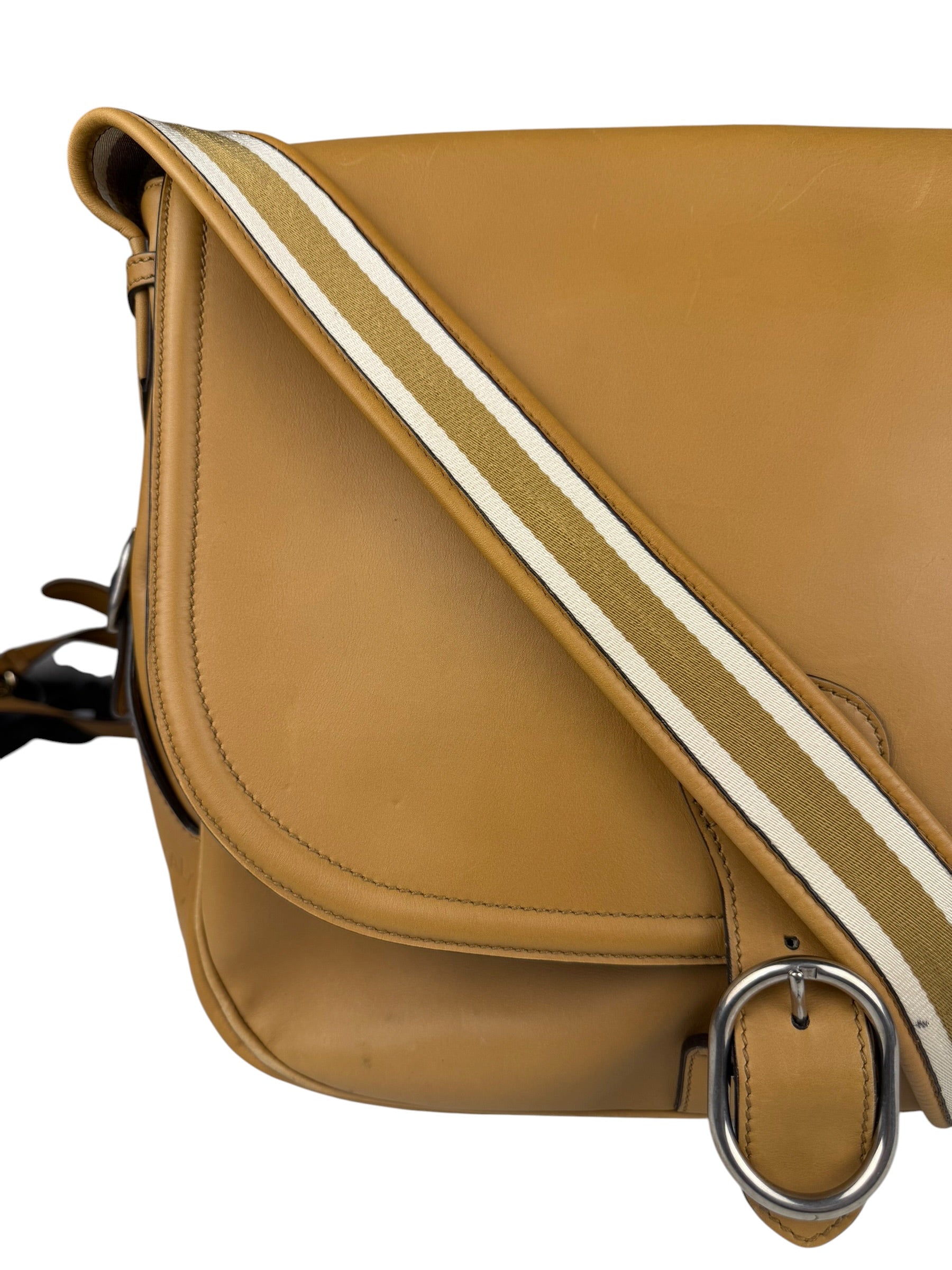Gucci Vachetta Saddle Shoulder Bag