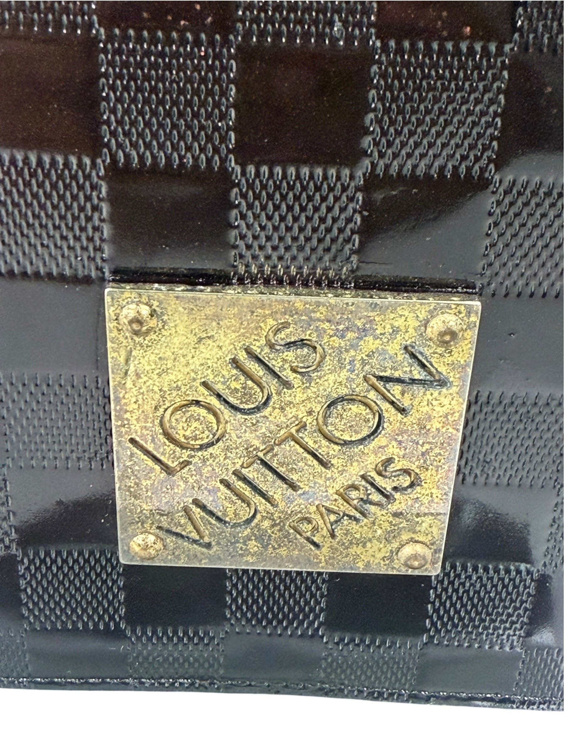 Louis Vuitton Amarante Damier Vernis Club Carmine Shoulder Bag