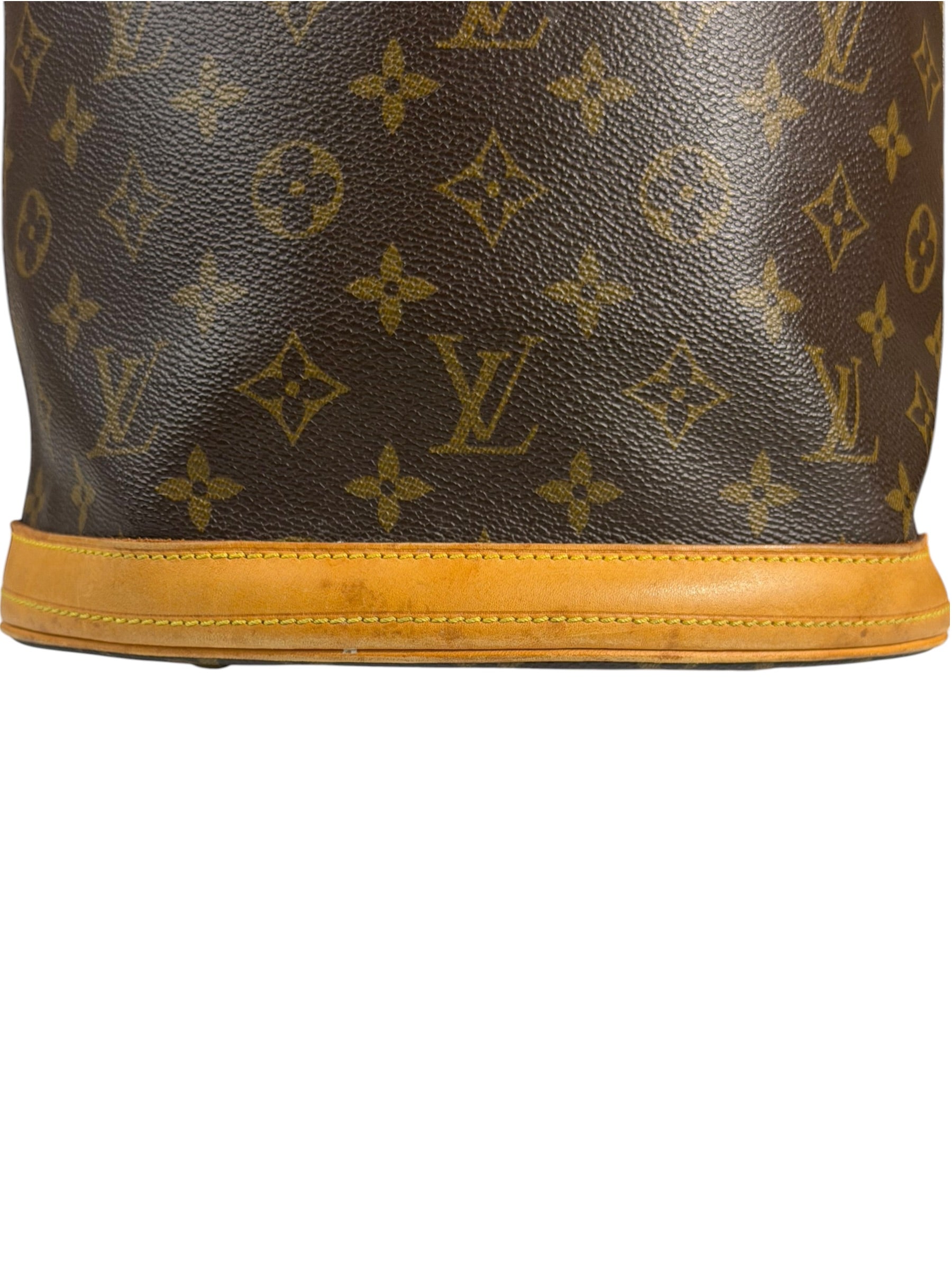Louis Vuitton Monogram Petit Bucket Bag PM