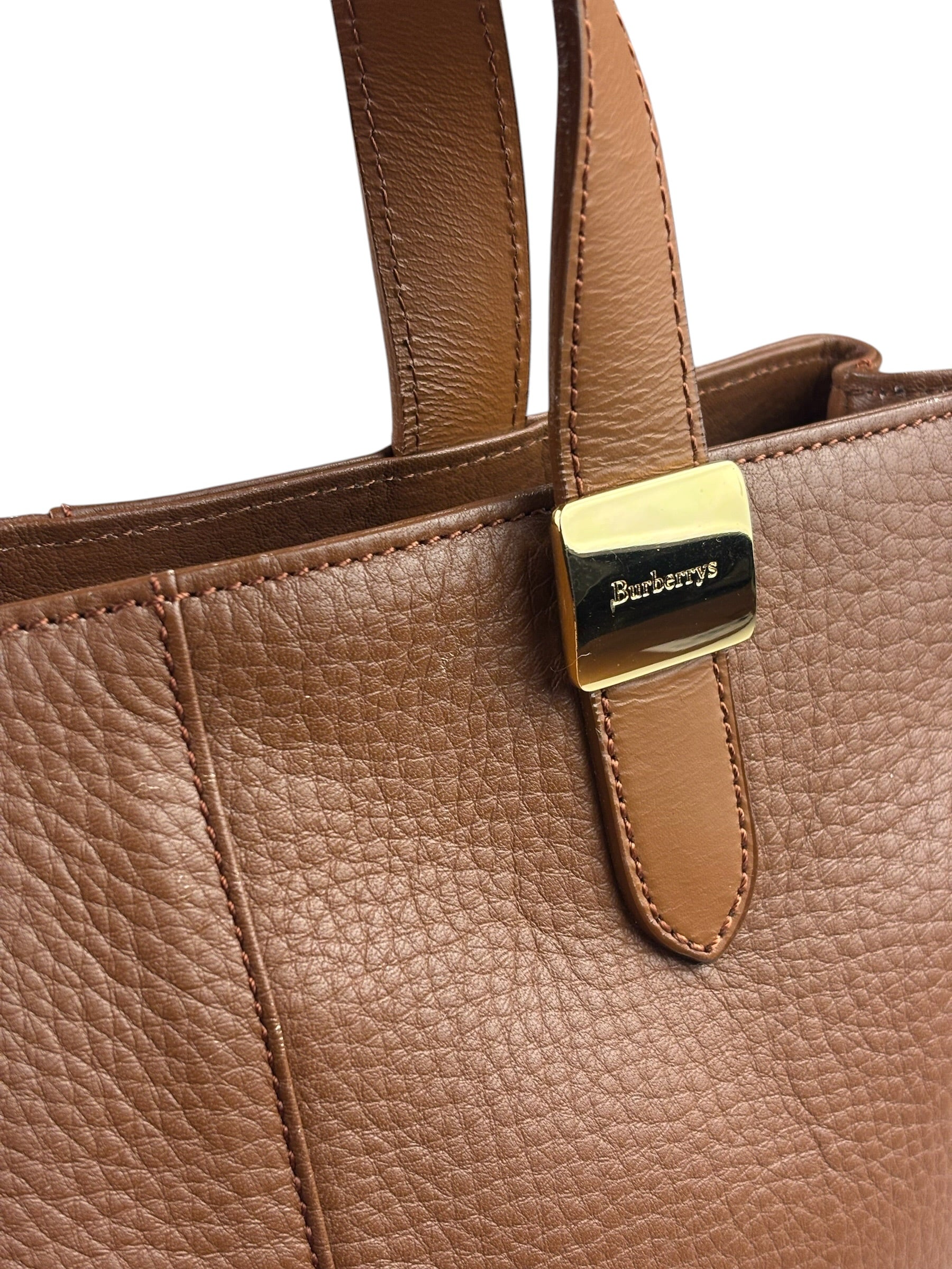 Burberry Vintage Tan Brown Leather Chestnut Shoulder Bag