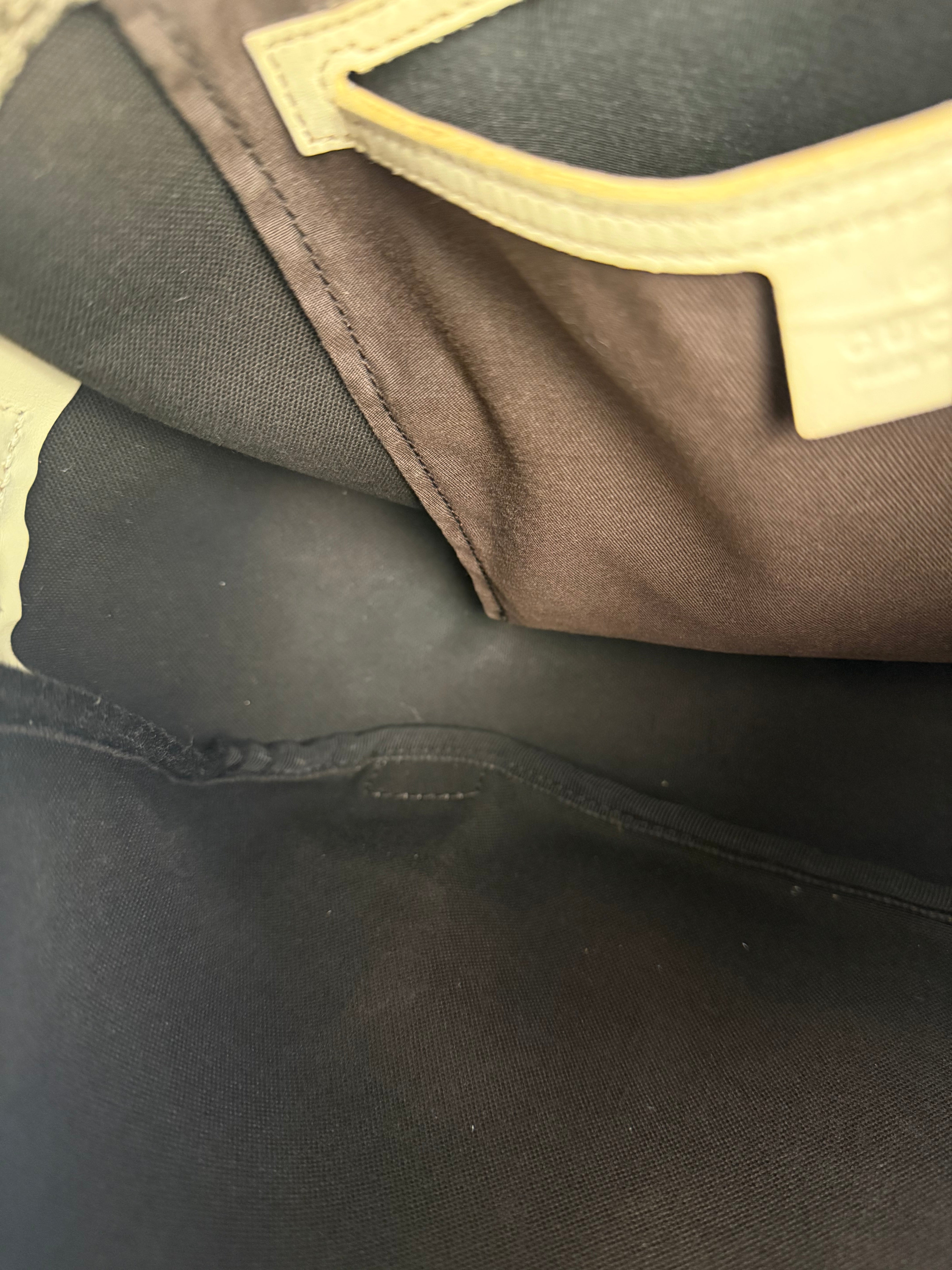 Gucci GG Leather Lined Flap Messenger Bag