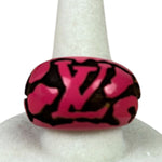 Louis Vuitton Pink GA0079 Leo Monogram Wood Ring M