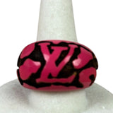 Louis Vuitton Pink GA0079 Leo Monogram Wood Ring M