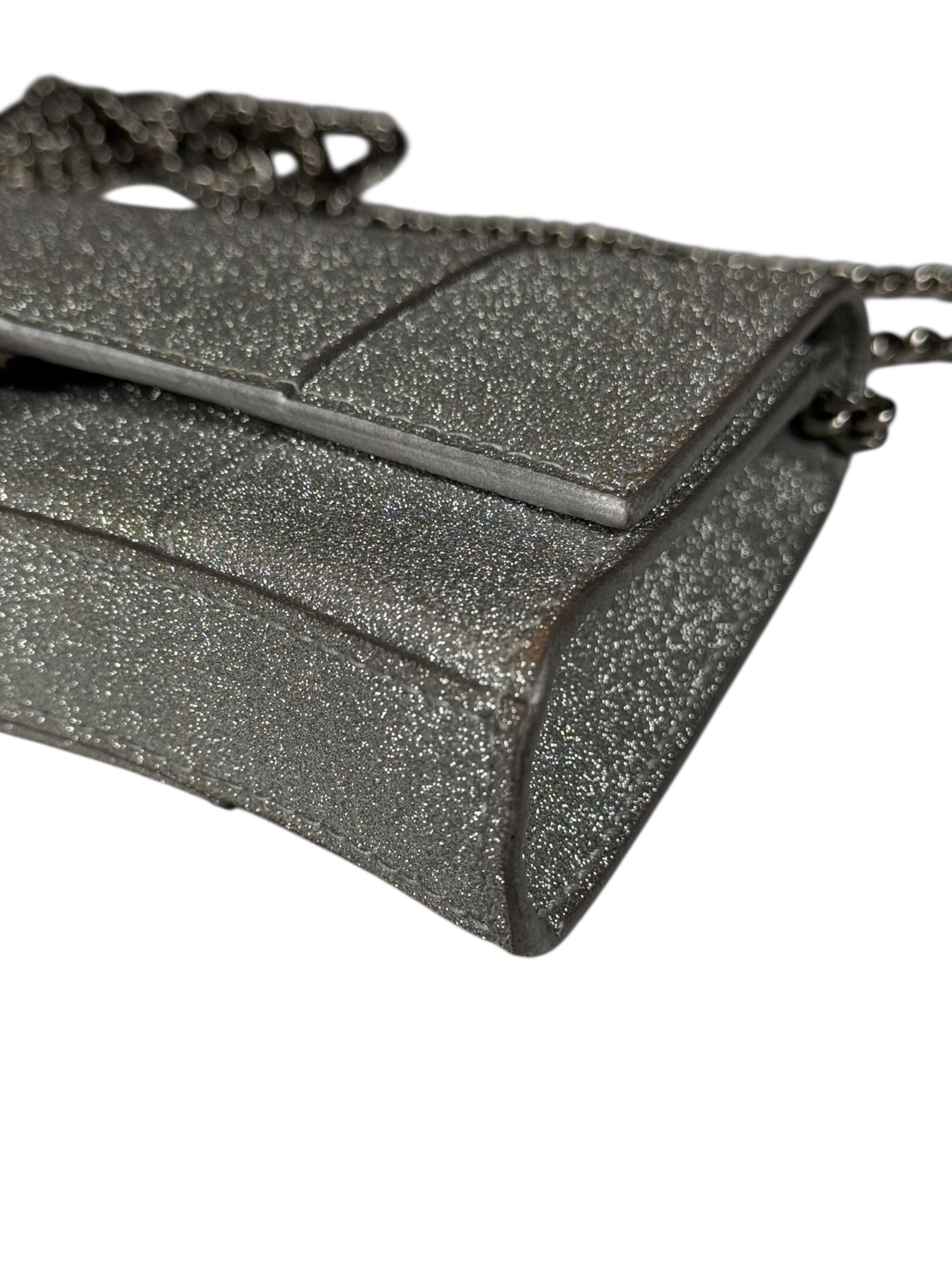 Balenciaga Hourglass Wallet On Chain XS