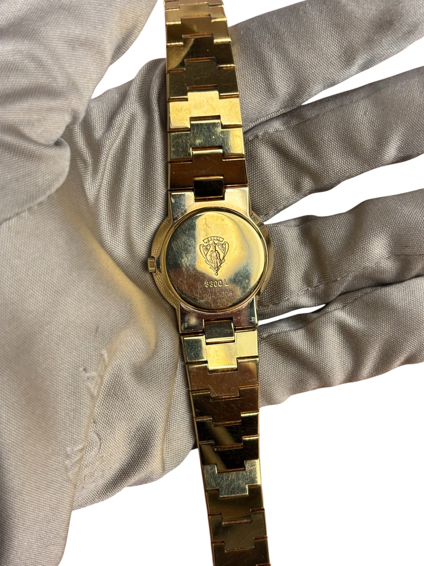 Gucci Vintage Gold-Plated Black Dial Roman Bezel Watch