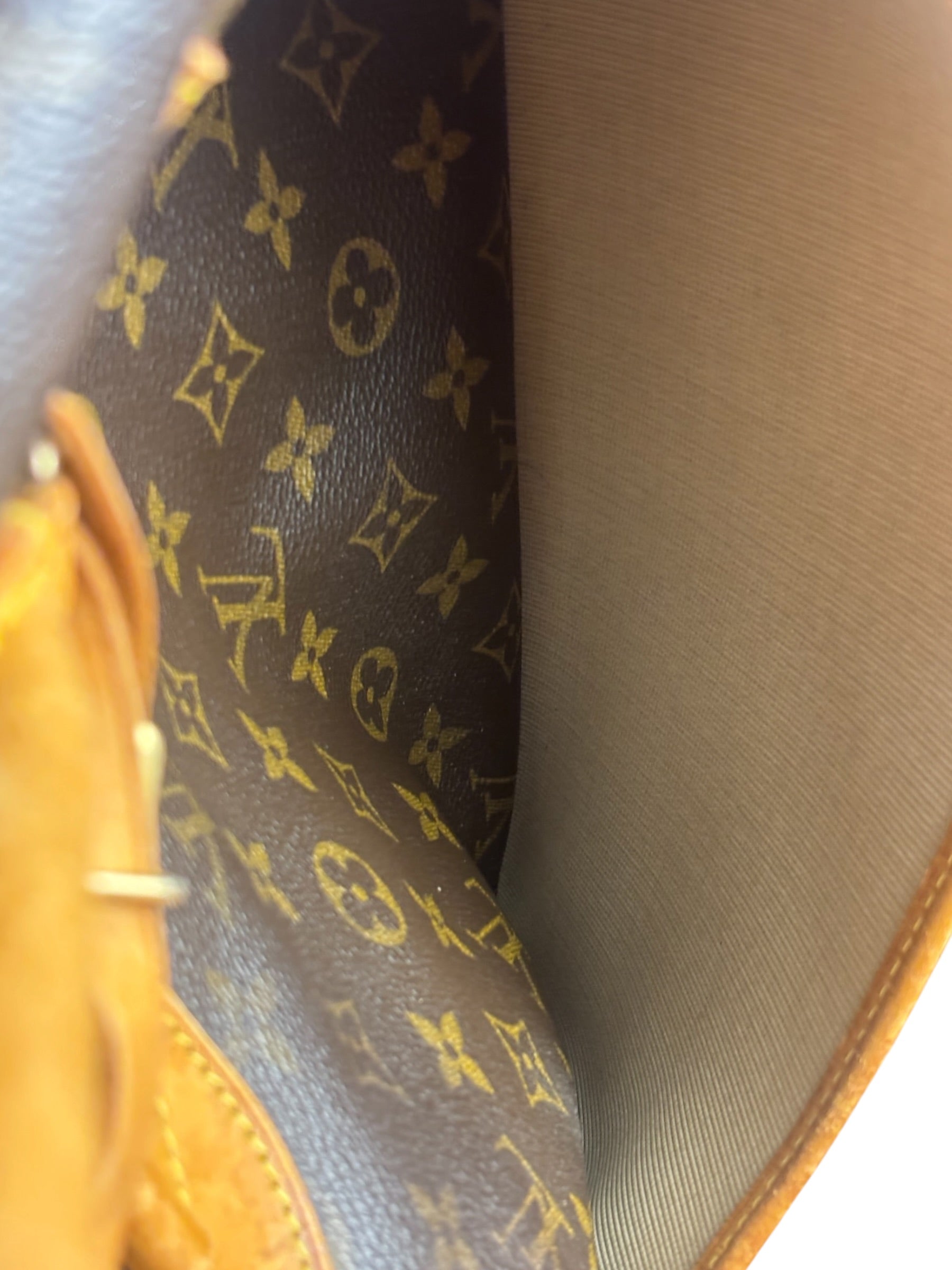 Louis Vuitton Vintage Monogram Deauville Handbag