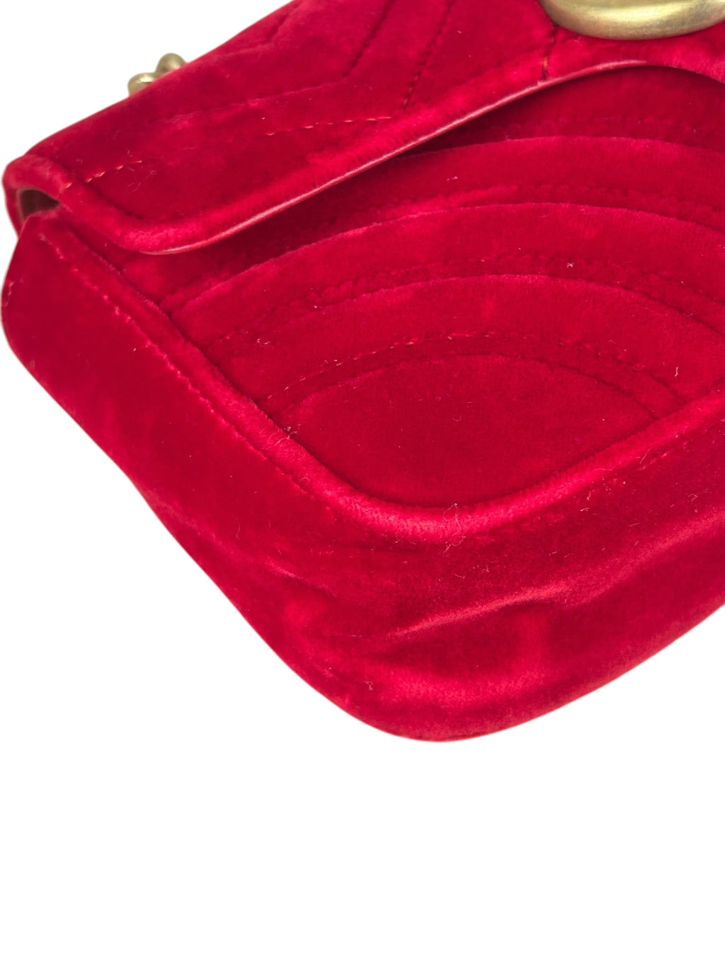 Gucci Hibiscus Red Velvet Matelasse GG Marmont Flap Bag