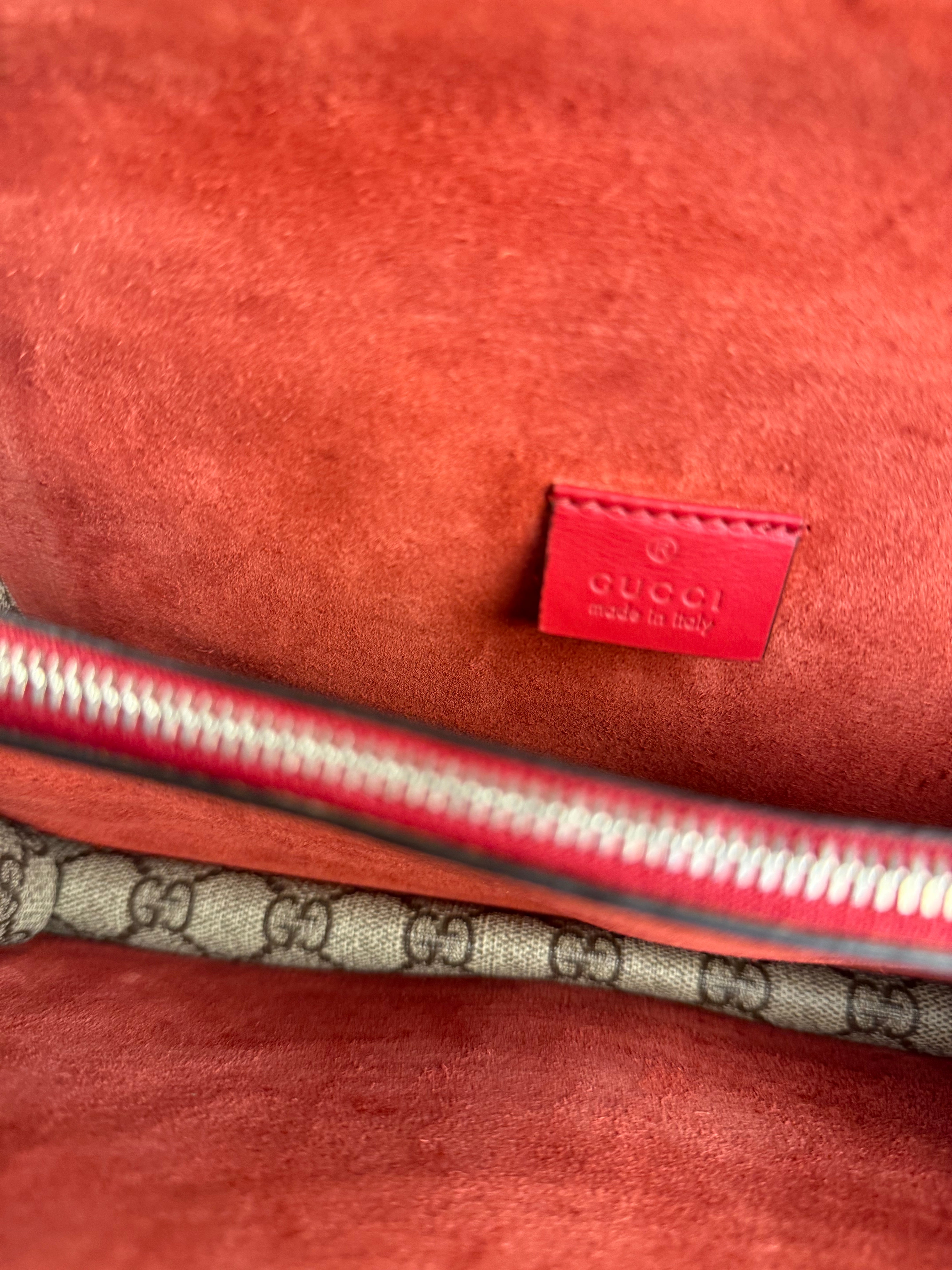 Gucci Dionysus GG Supreme Shoulder Bag Beige/Red