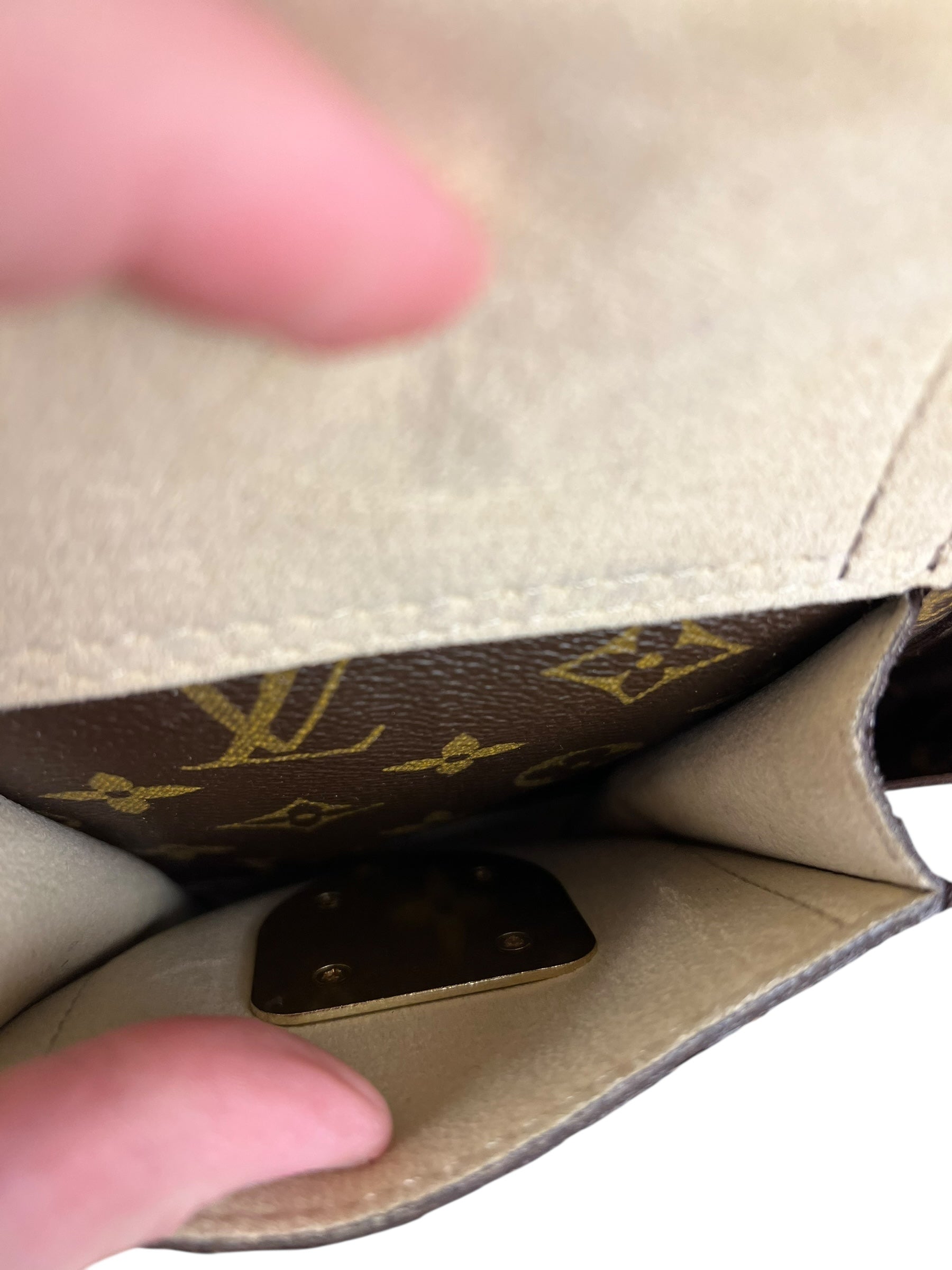 Louis Vuitton Monogram Manhatten Handbag PM