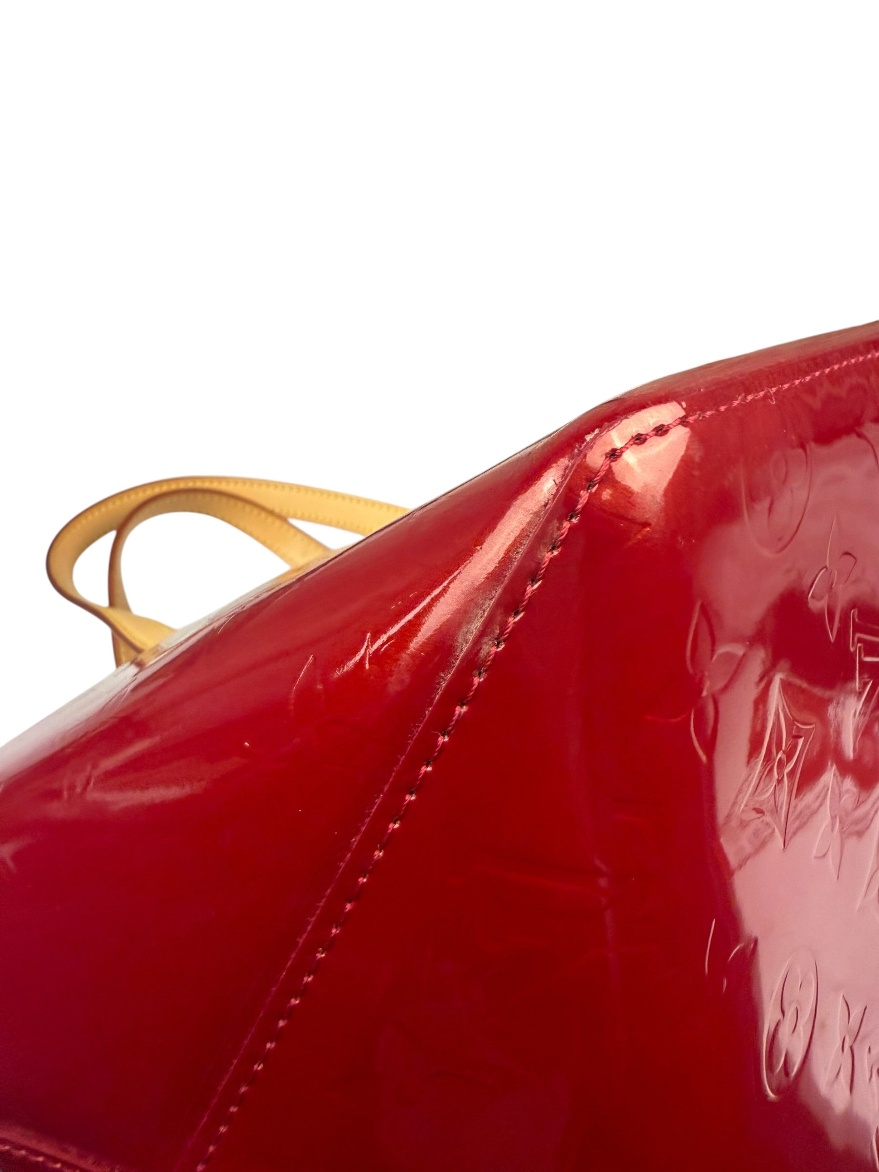 Louis Vuitton Red Monogram Vernis Bellevue Handbag PM