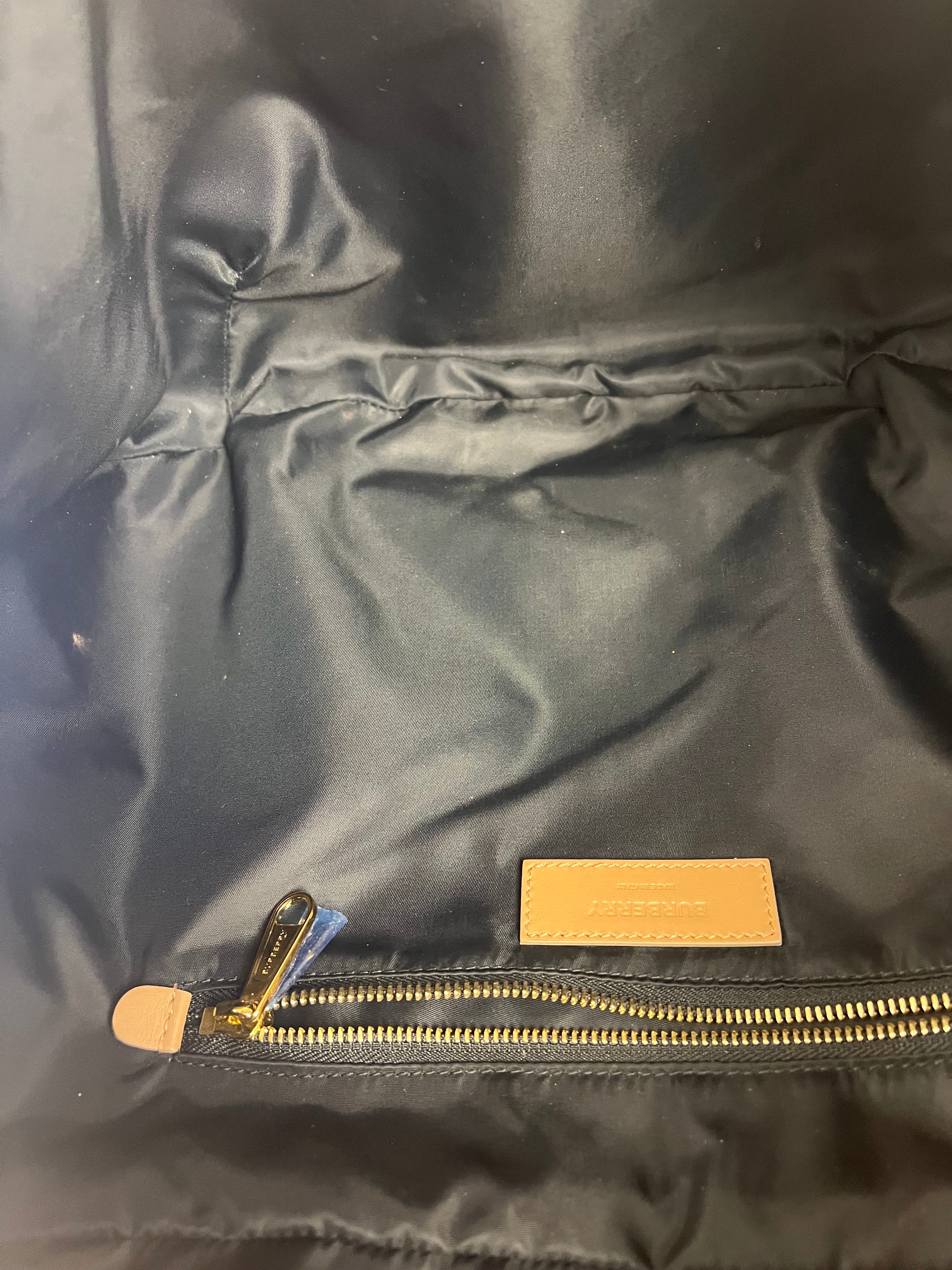 Beige Burberry Horseferry Large Beltbag