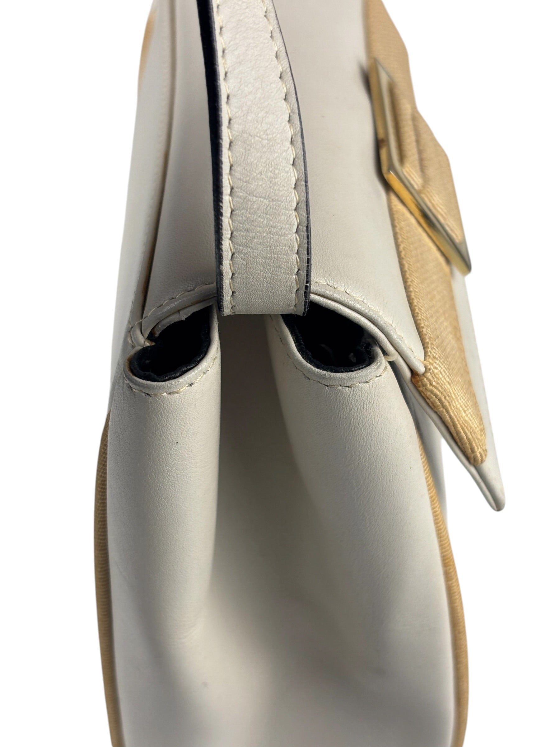 Salvatore Ferragamo Vintage Cream Vara Leather Crossbody Shoulder Bag