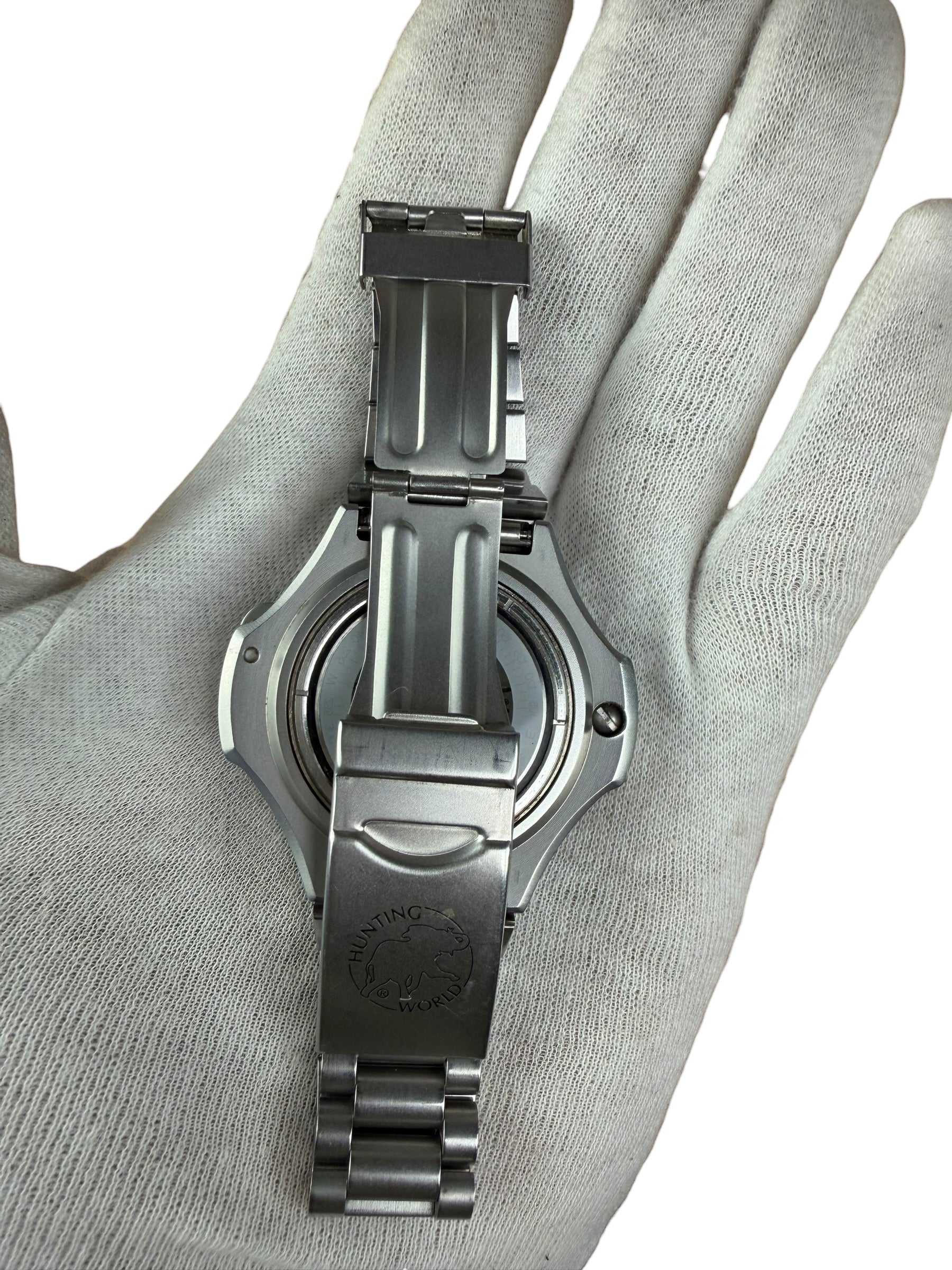 Hunting World Sliding Compass Watch