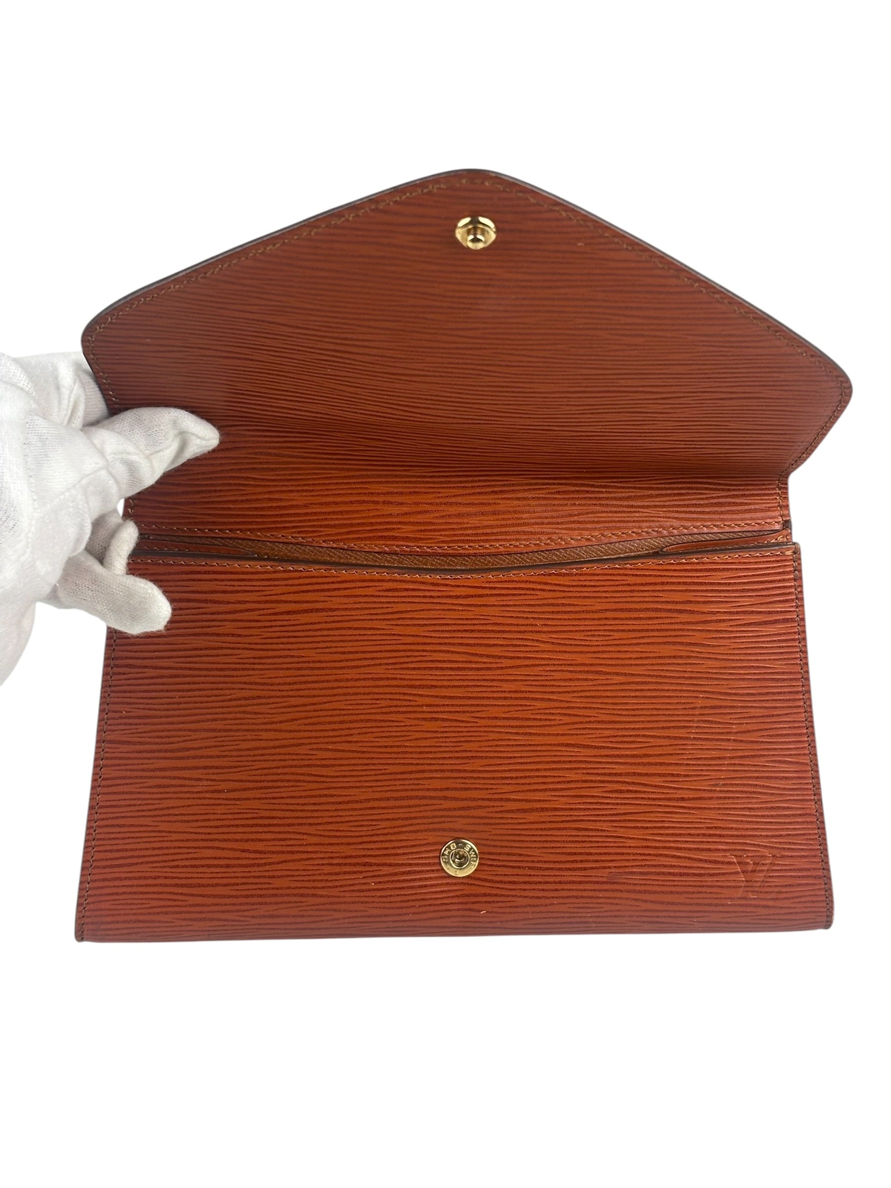 Louis Vuitton Vintage Art Deco Brown Epi Clutch