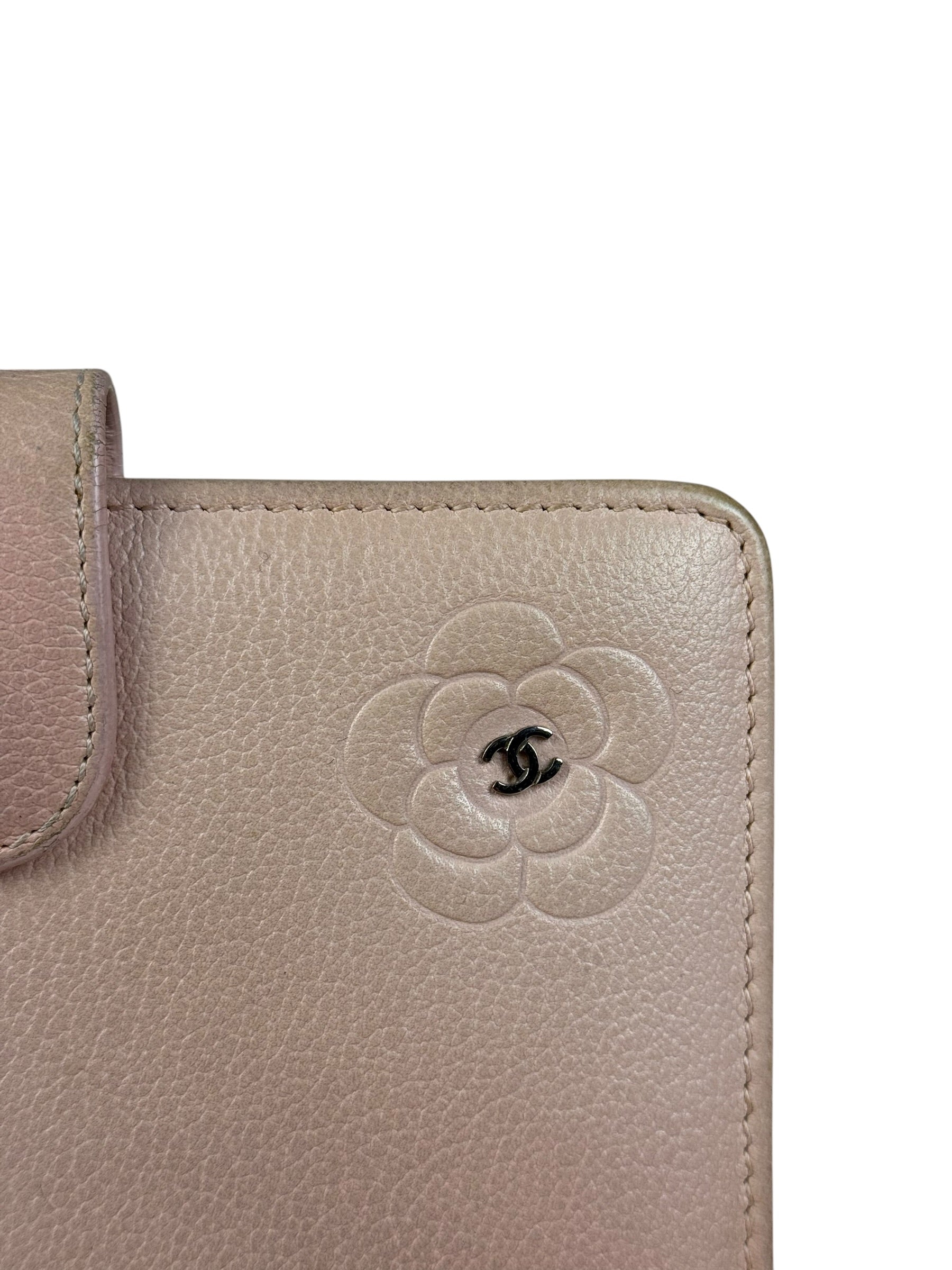 Chanel Light Pink Flower CC Snap Wallet 2011