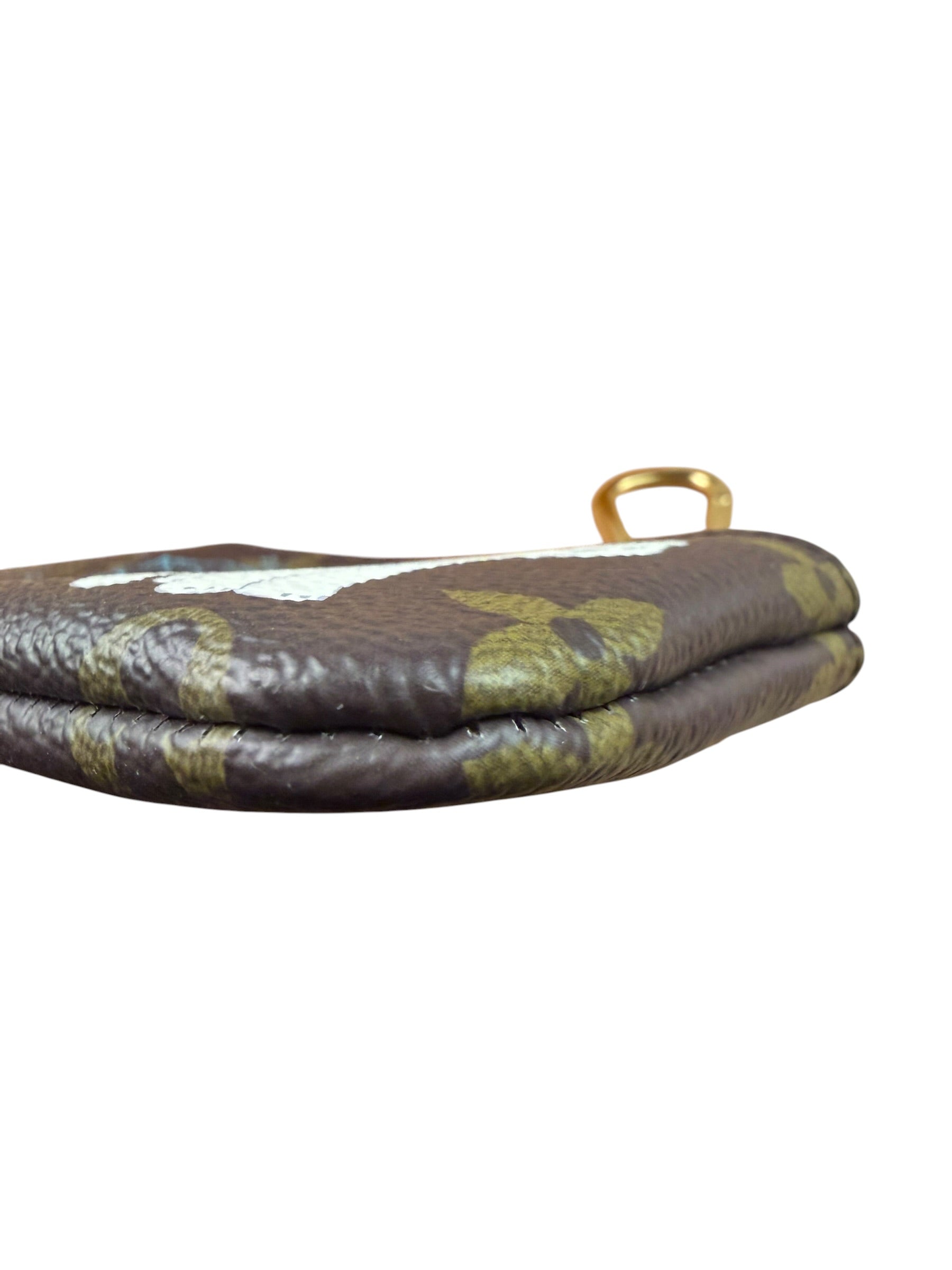 Louis Vuitton Limited Edition Monogram Vivienne Holiday Collection Key Pouch