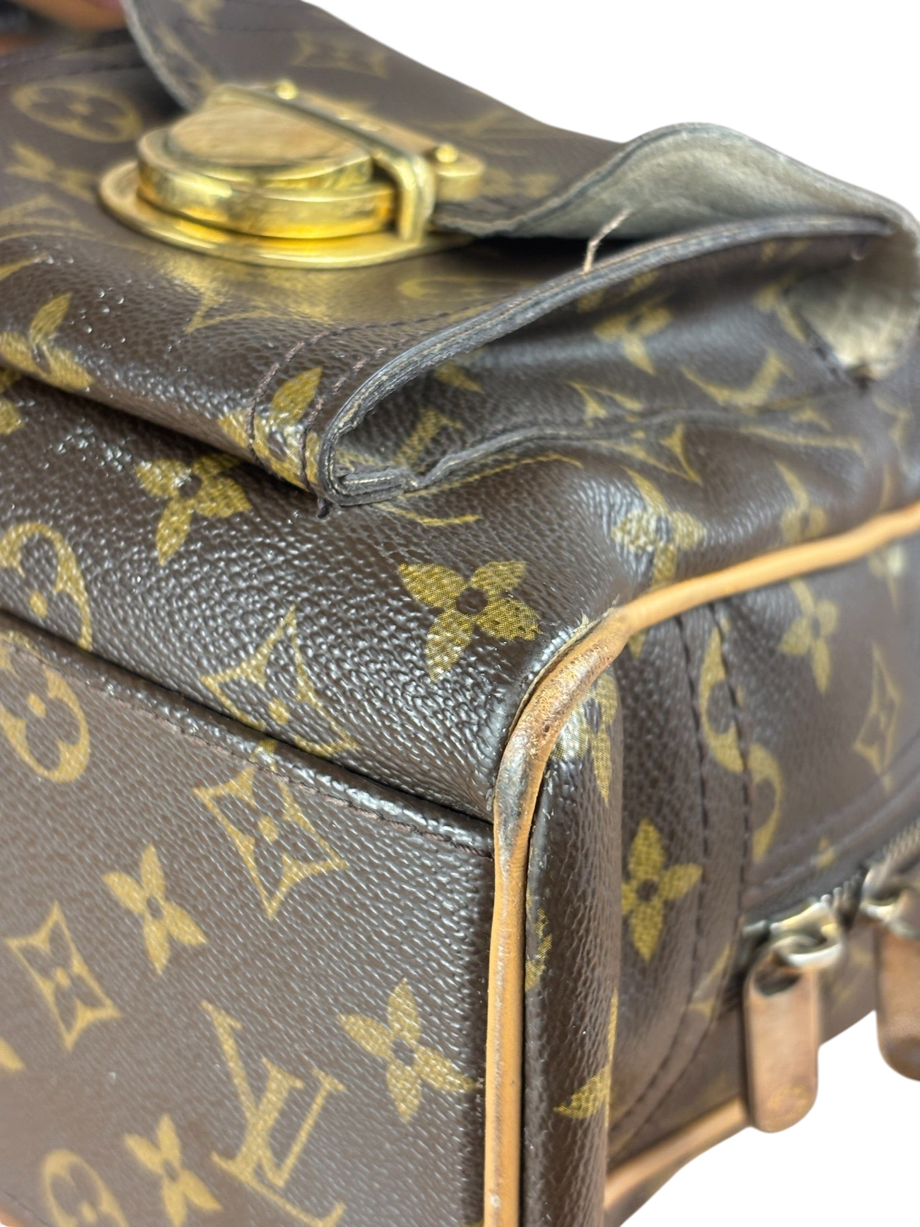 Louis Vuitton Monogram Manhattan Handbag MM