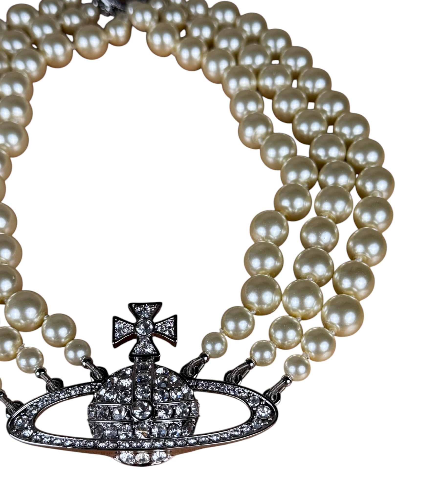 Vivienne Westwood Pearl Choker