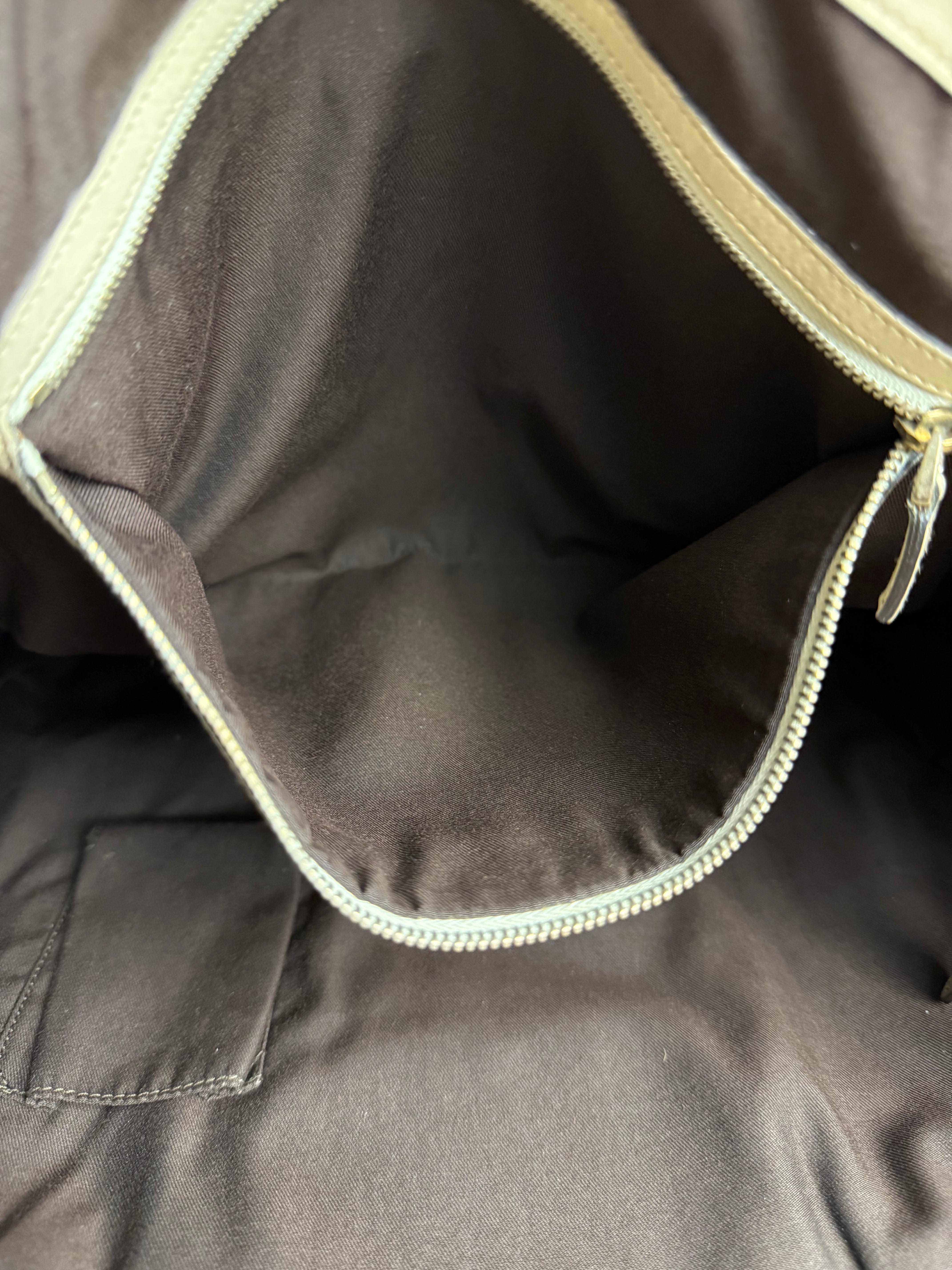 Gucci Britt Leather Tote Beige