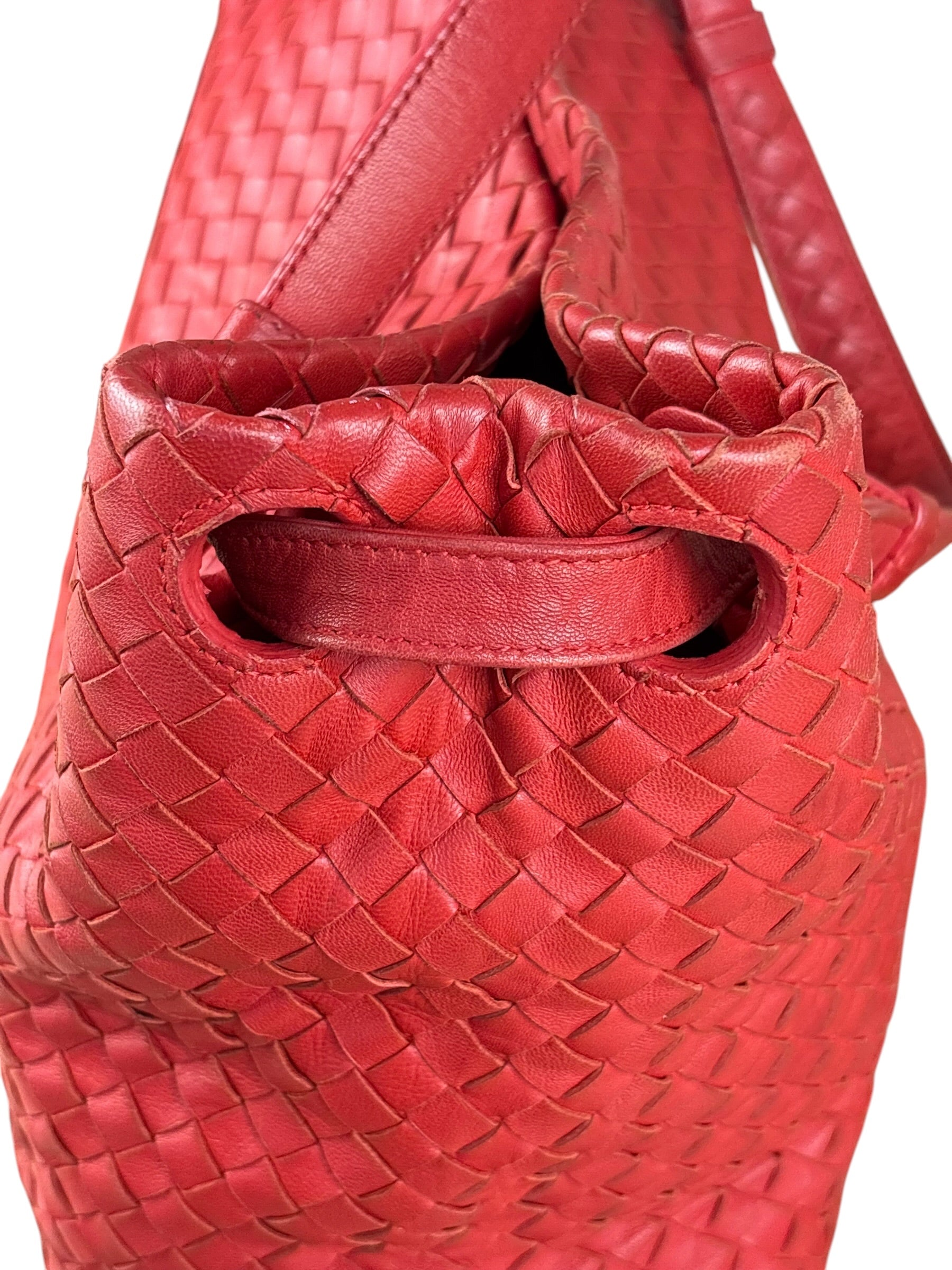 Bottega Veneta Red Leather Intrecciato Garda Woven Hobo Bag