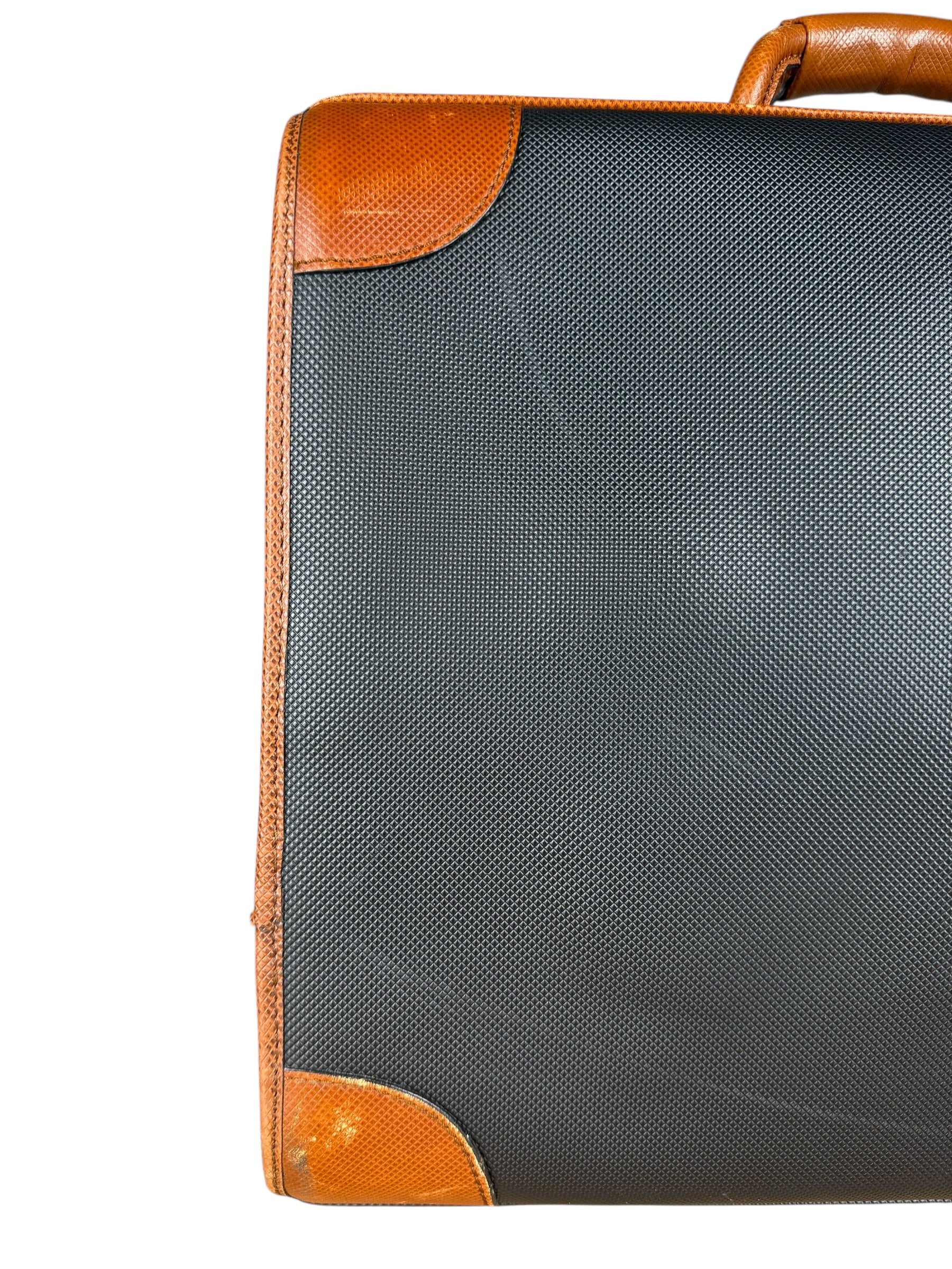 Bottega Veneta Vintage Travel Case Black/Brown