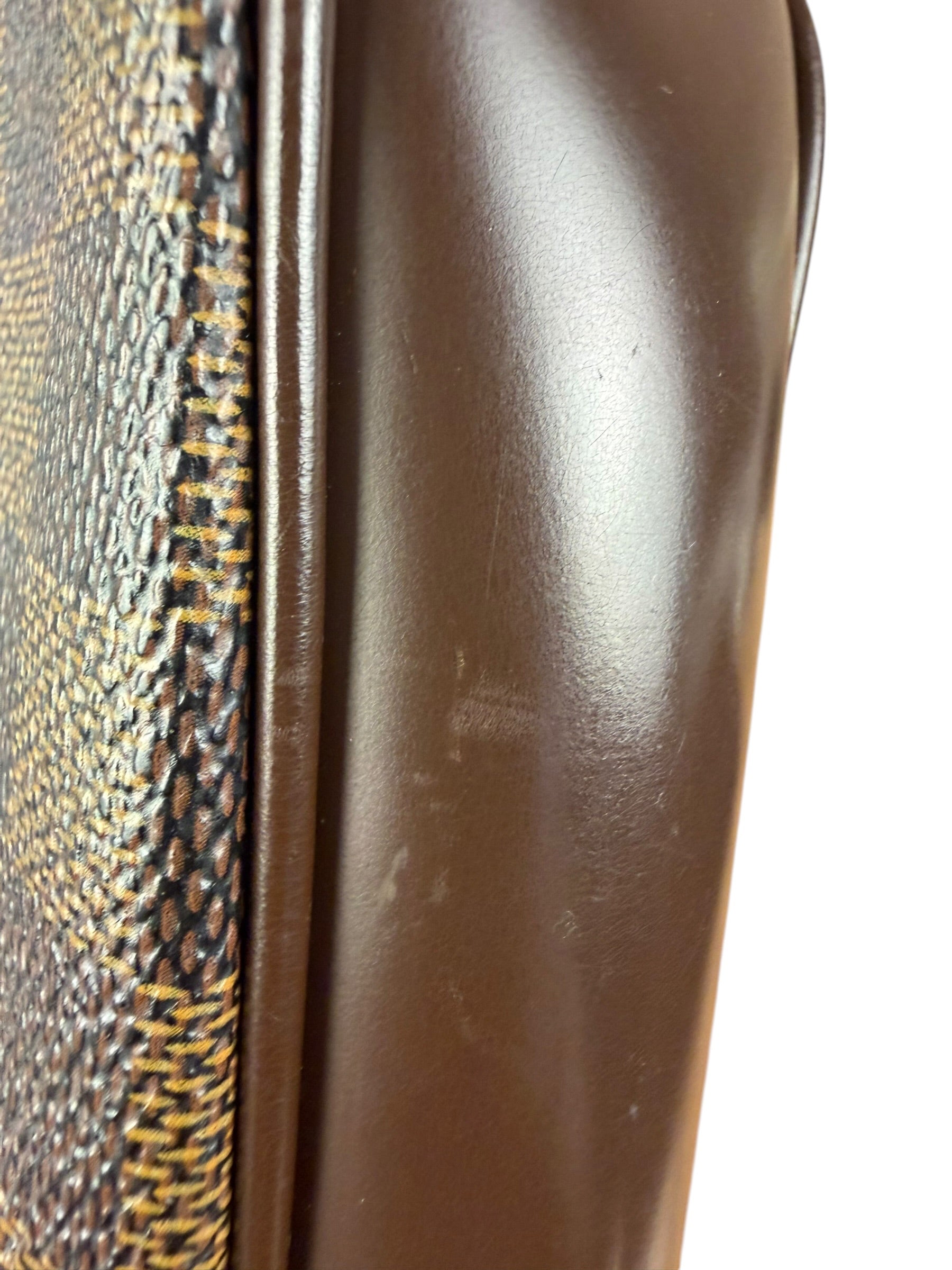Louis Vuitton Damier Ebene Neverfull Pochette